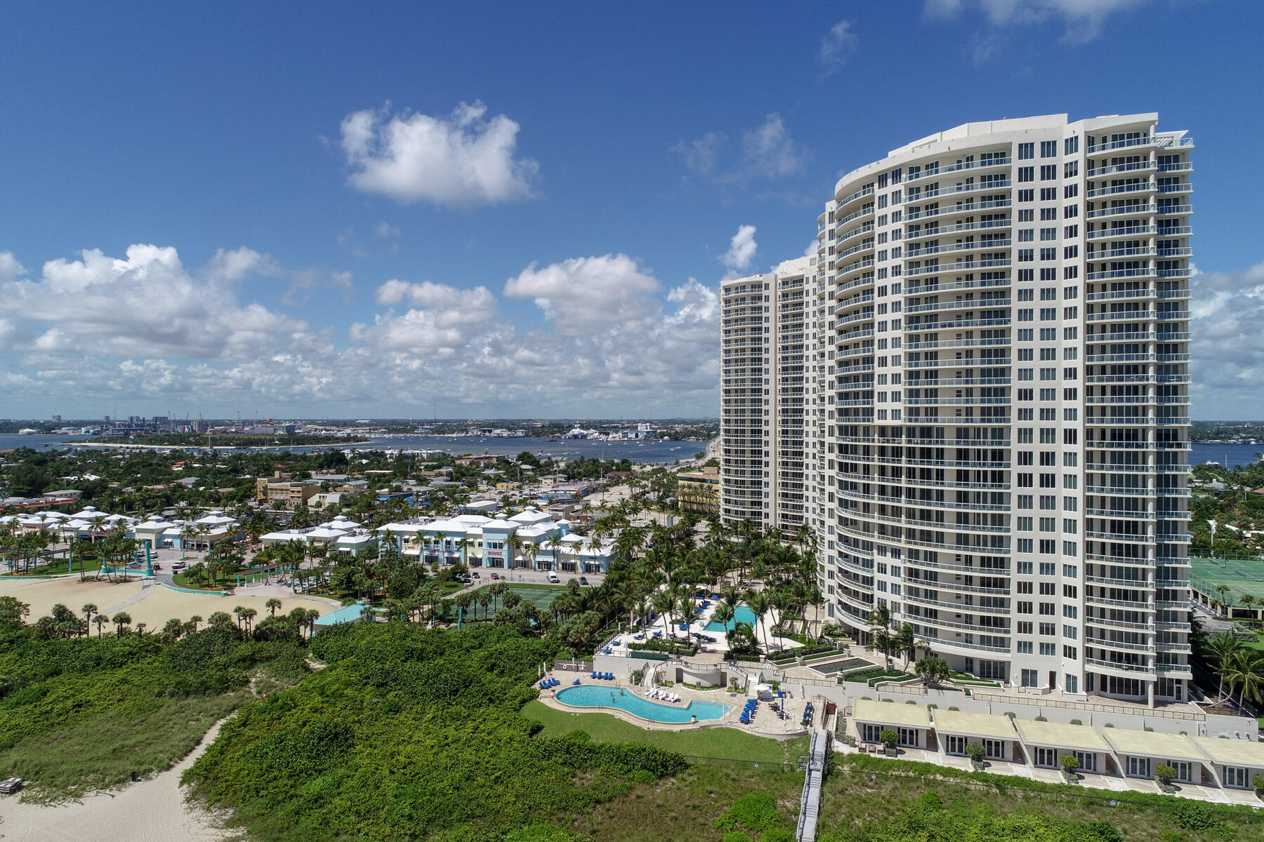 2700 NORTH OCEAN CONDO - Residential
