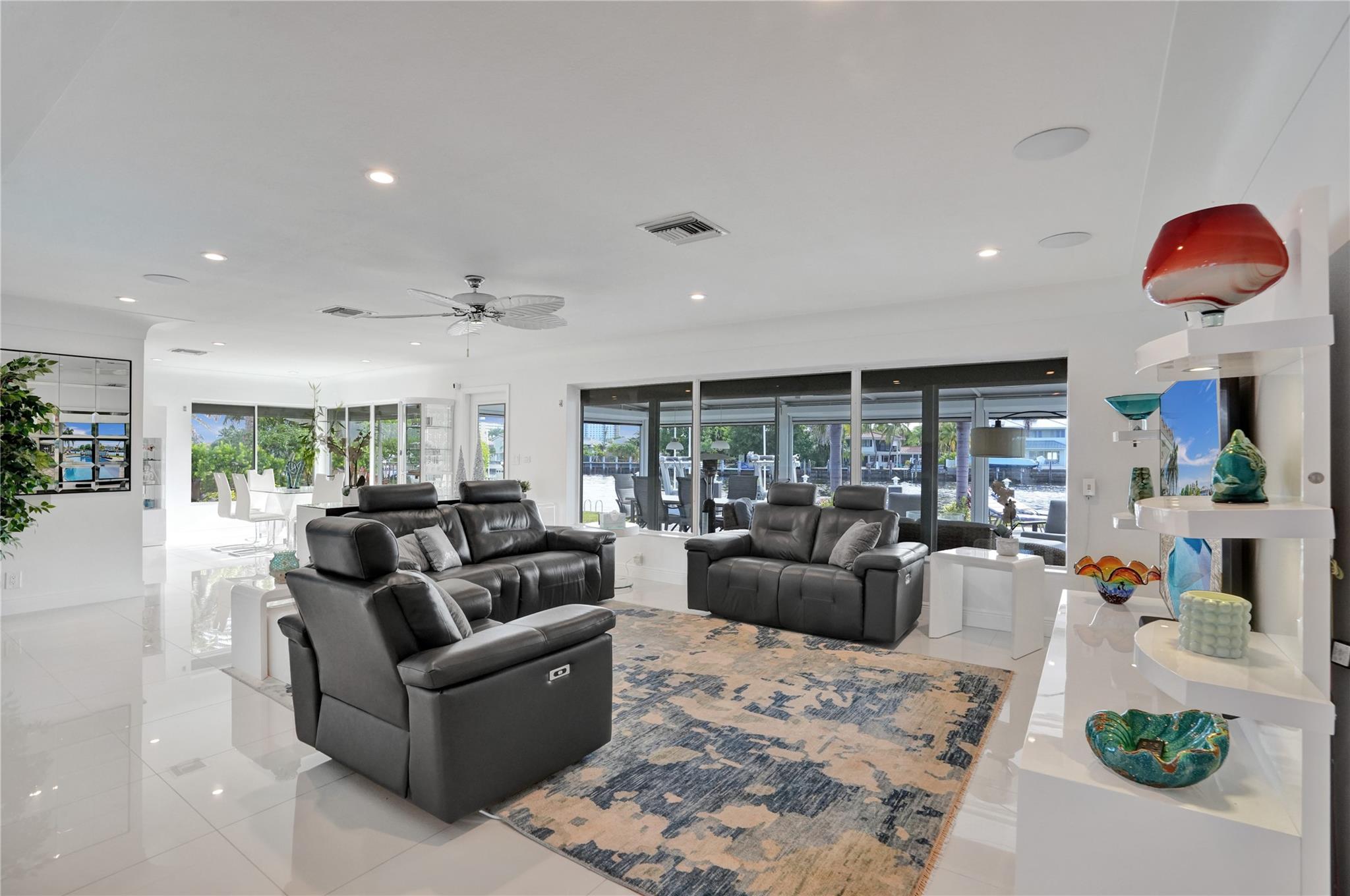 Hillsboro Harbor - Residential