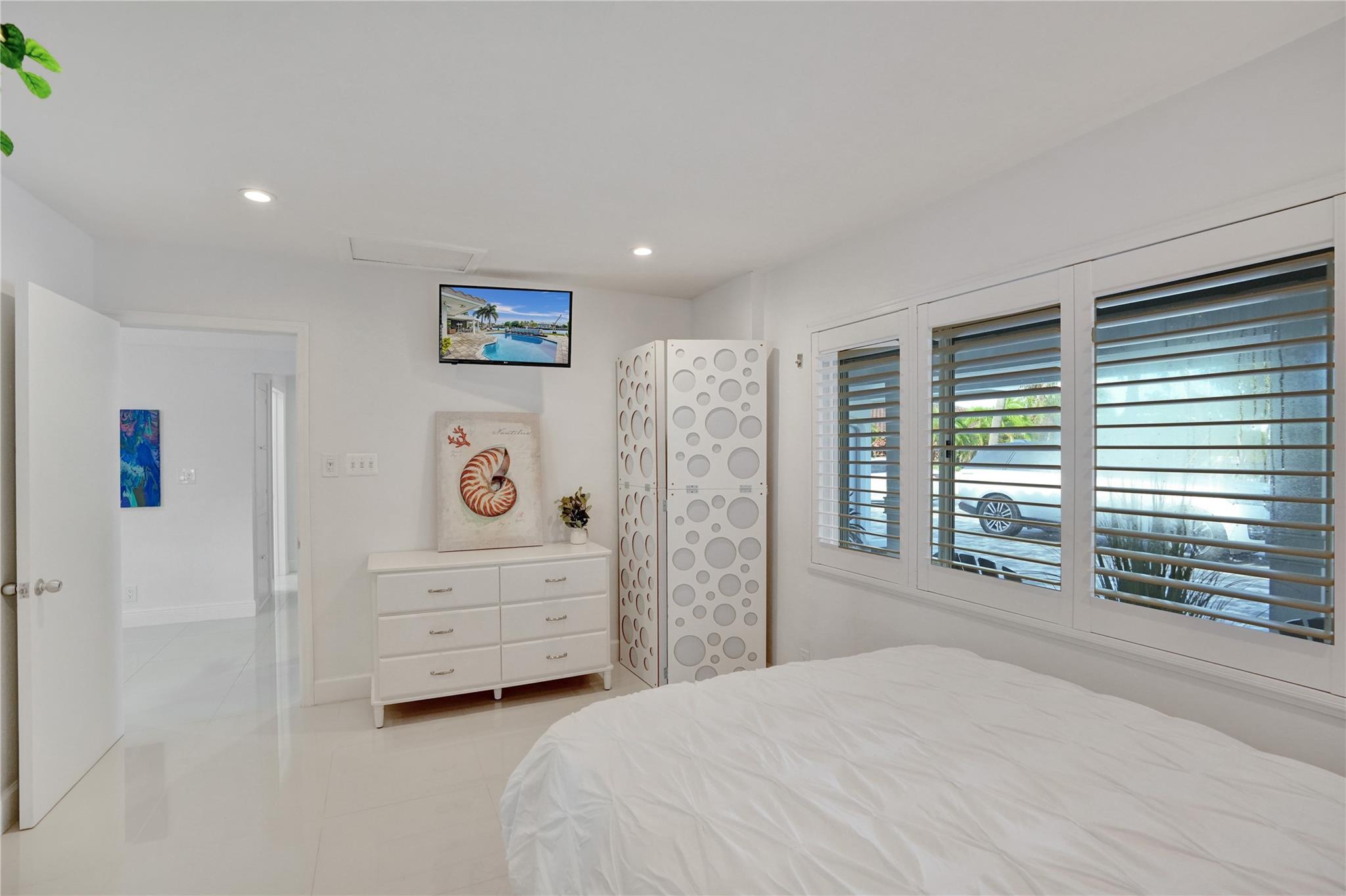 Hillsboro Harbor - Residential