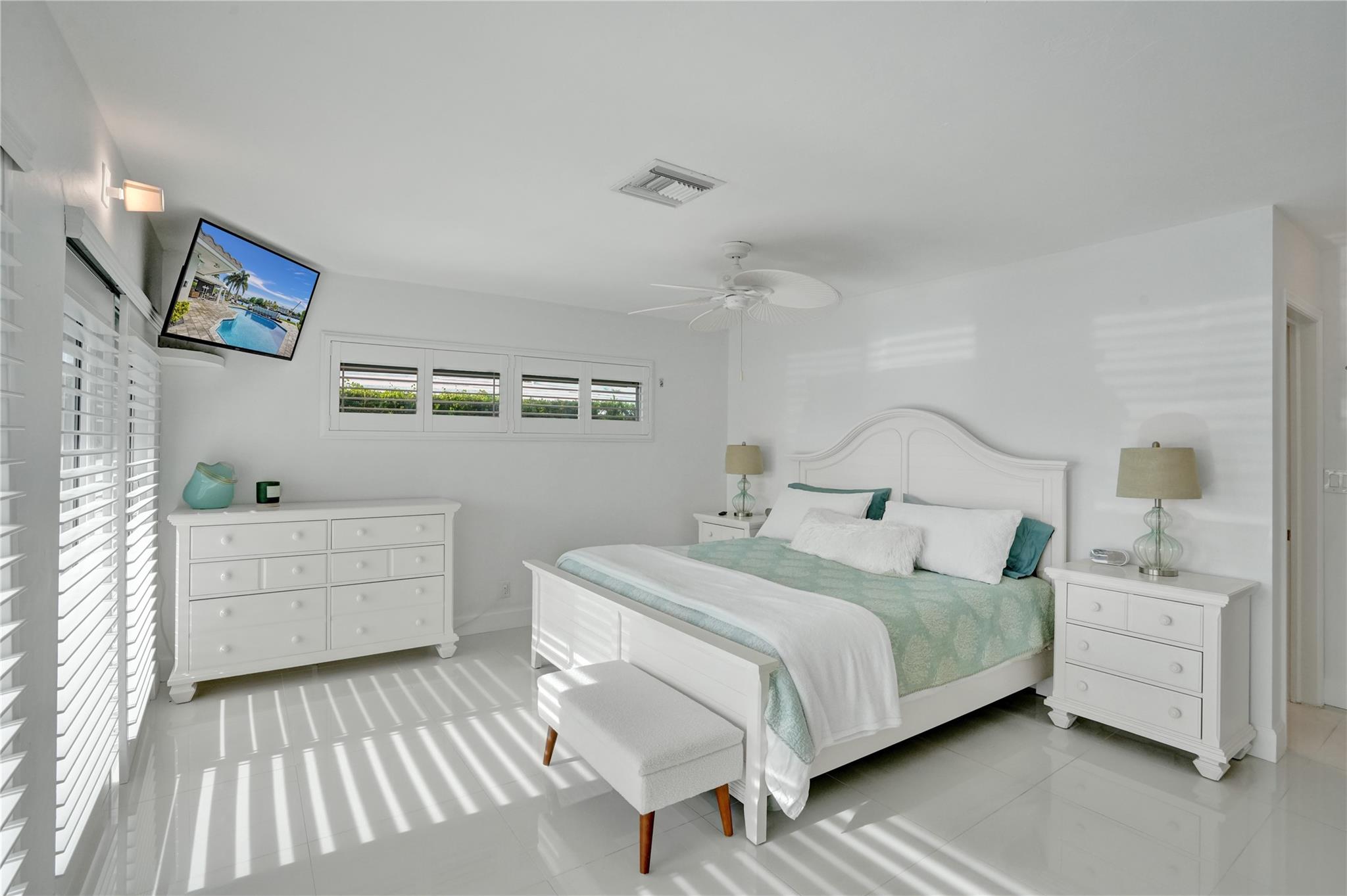 Hillsboro Harbor - Residential