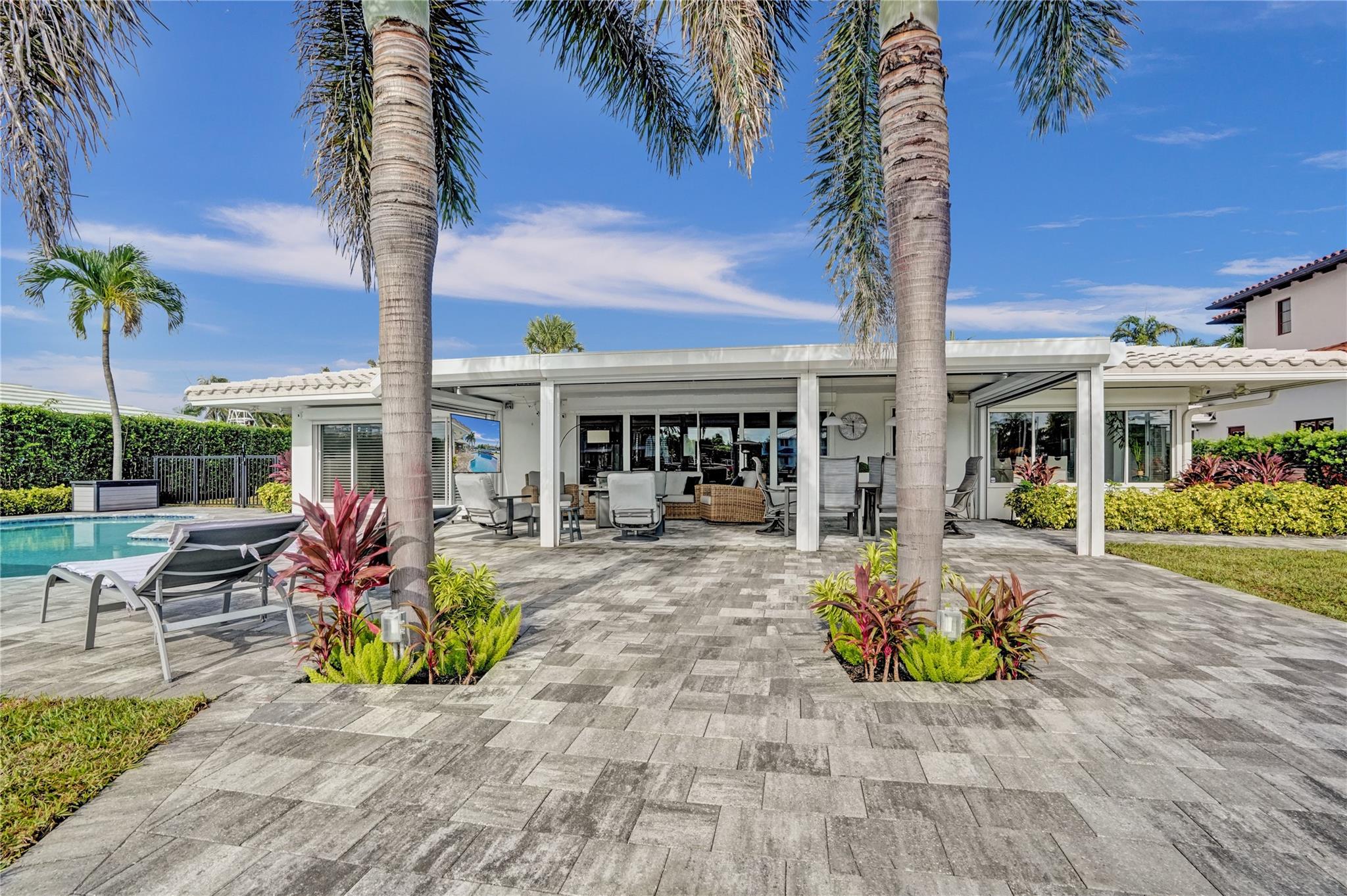 Hillsboro Harbor - Residential