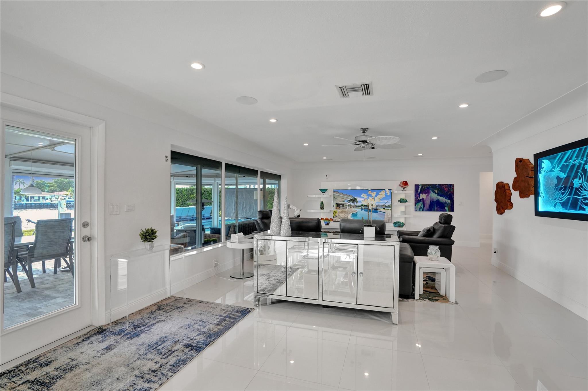 Hillsboro Harbor - Residential