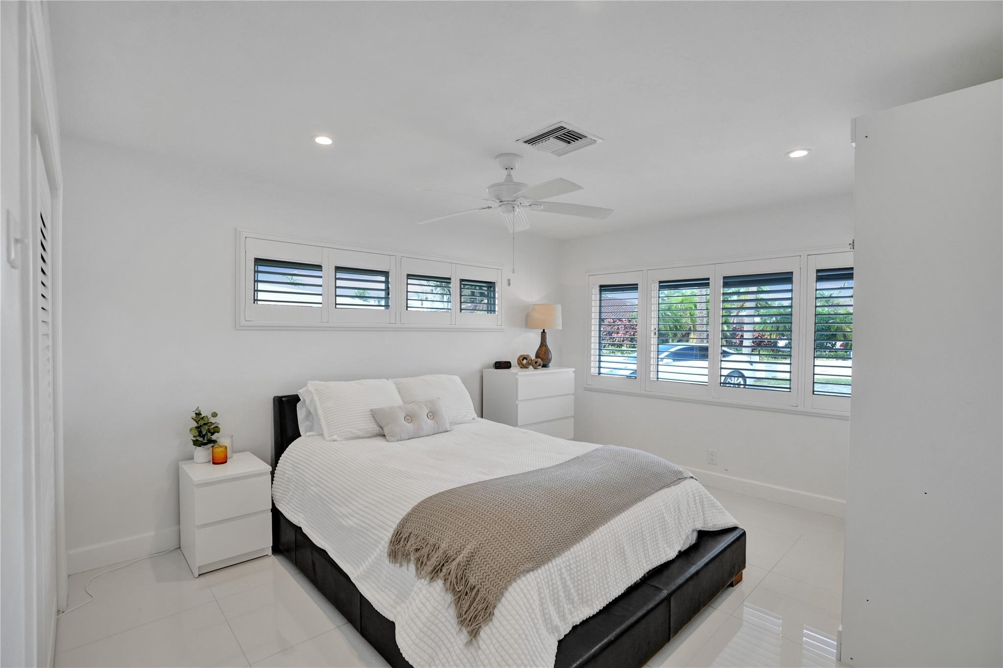 Hillsboro Harbor - Residential