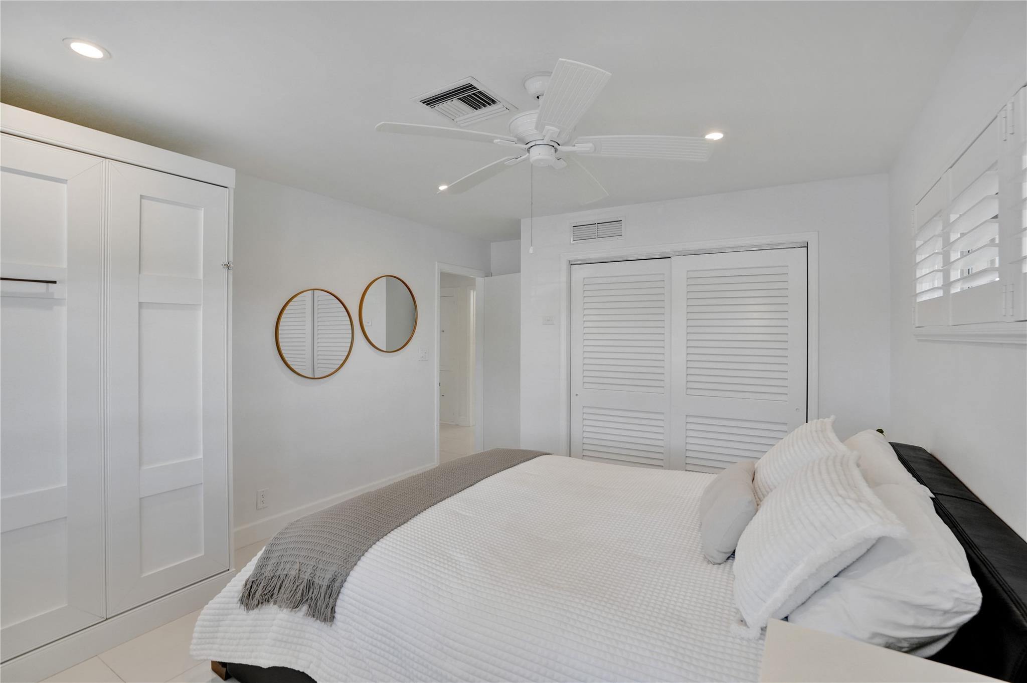 Hillsboro Harbor - Residential