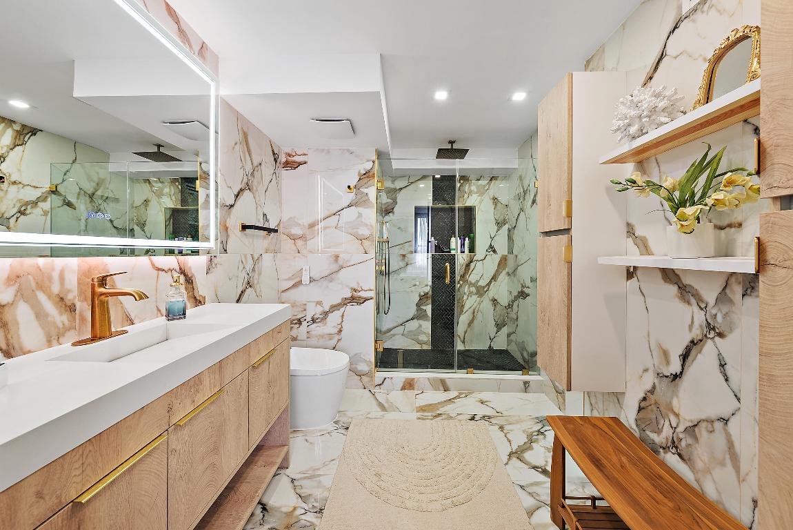 DUNES TOWERS CONDO - Residential Lease