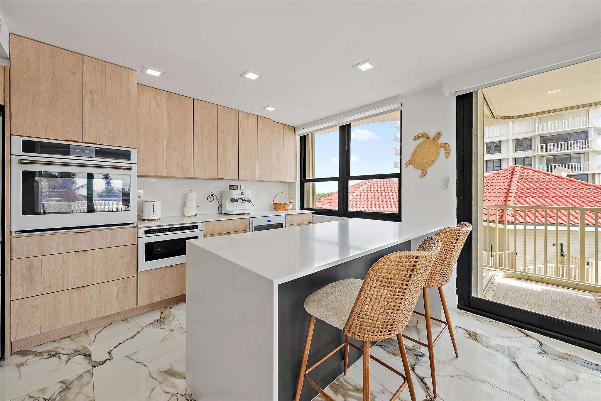 DUNES TOWERS CONDO - Residential Lease