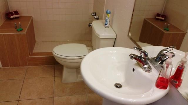 REFLECTIONS AT PEMBROKE P - Residential Lease