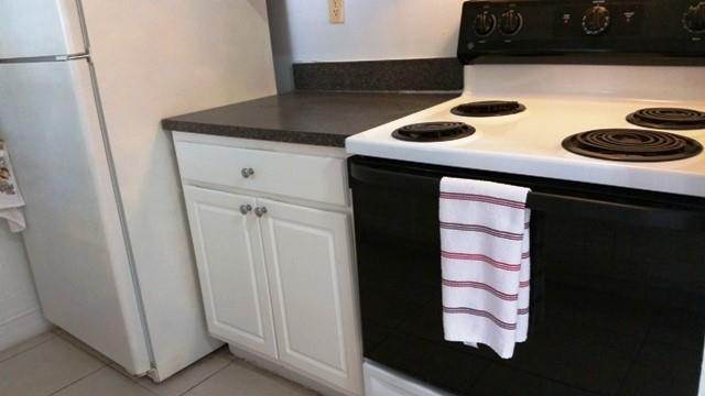 REFLECTIONS AT PEMBROKE P - Residential Lease