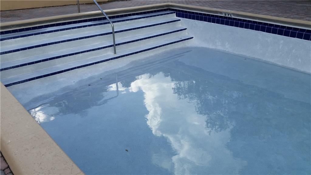 REFLECTIONS AT PEMBROKE P - Residential Lease