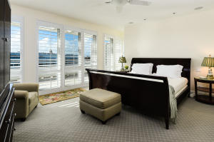 SUN AND SURF ONE HUNDRED - Residential