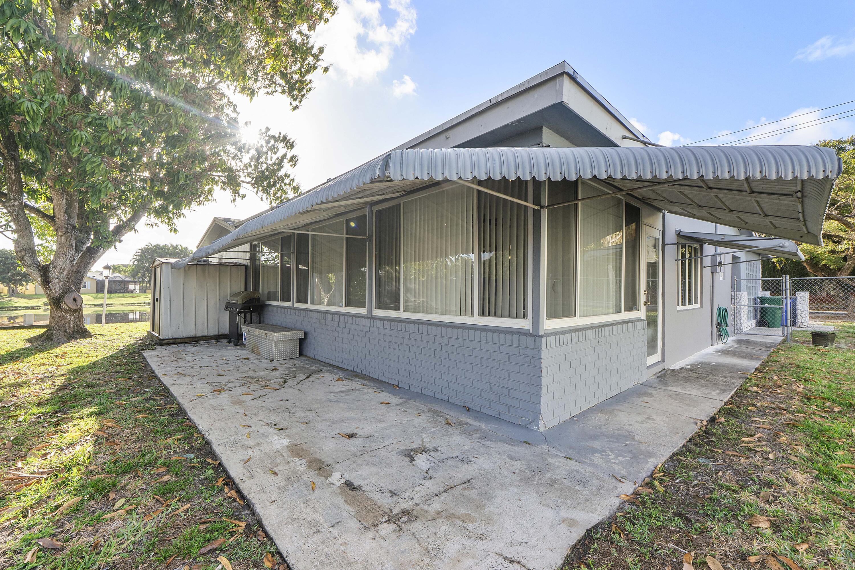 OAKLAND HILLS 1ST SEC - Residential