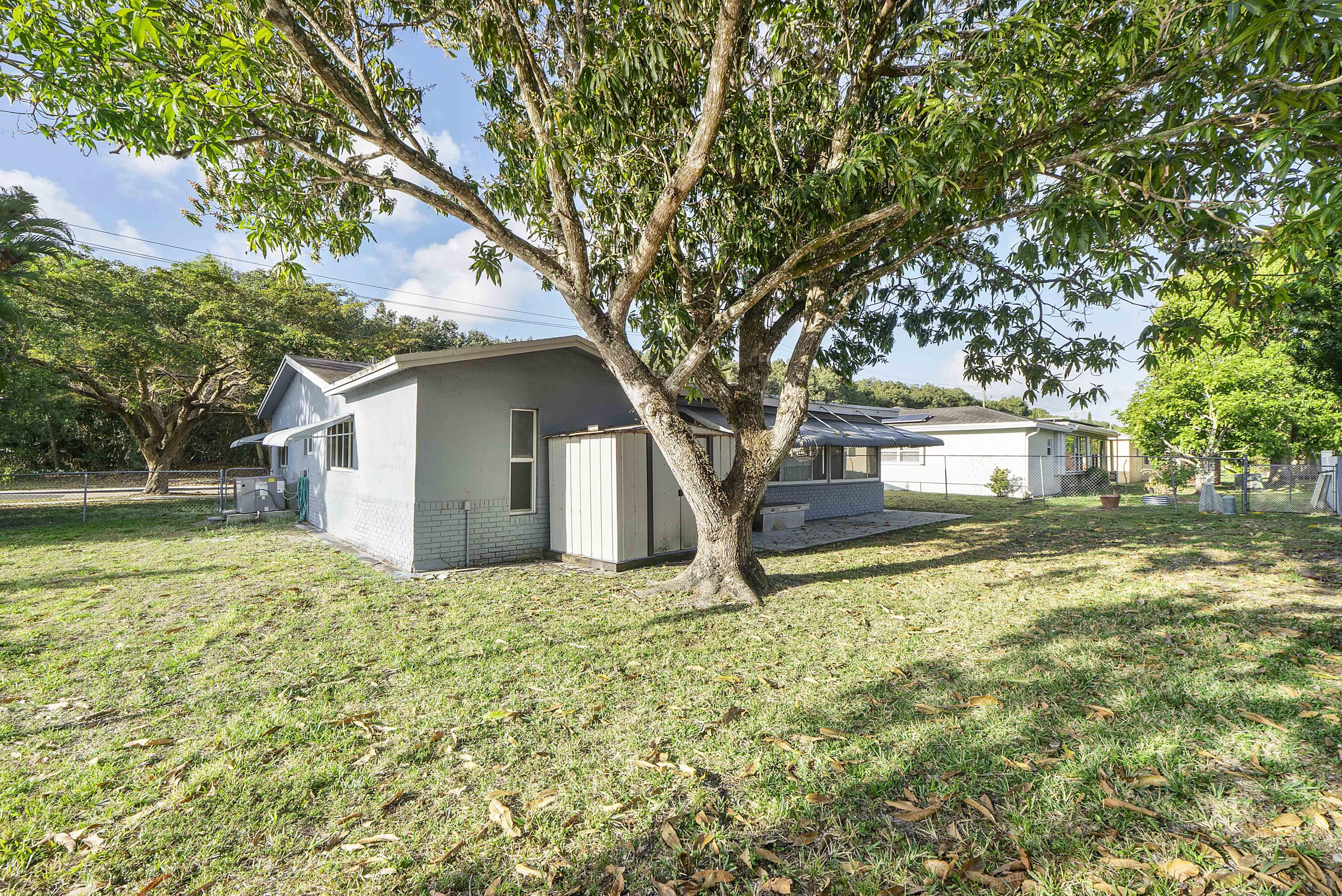 OAKLAND HILLS 1ST SEC - Residential