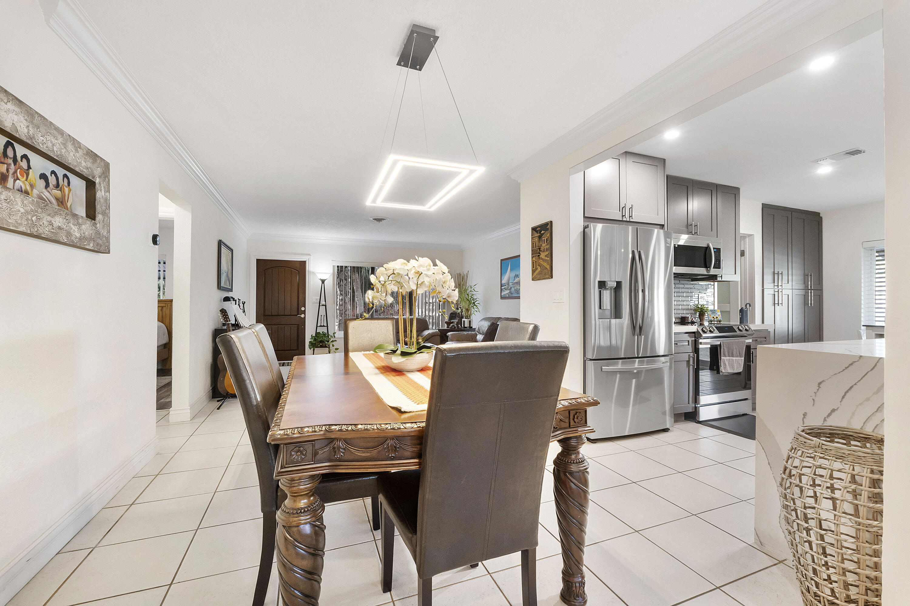 OAKLAND HILLS 1ST SEC - Residential