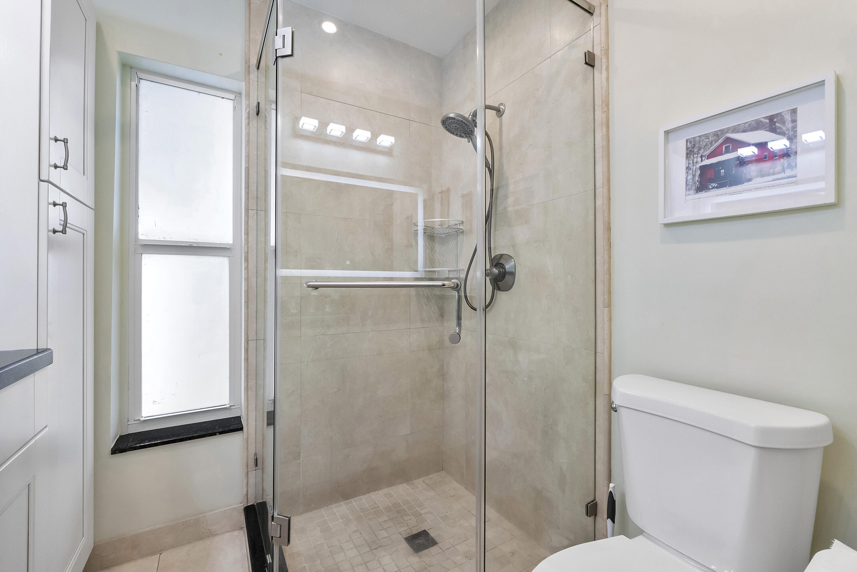 OAKLAND HILLS 1ST SEC - Residential