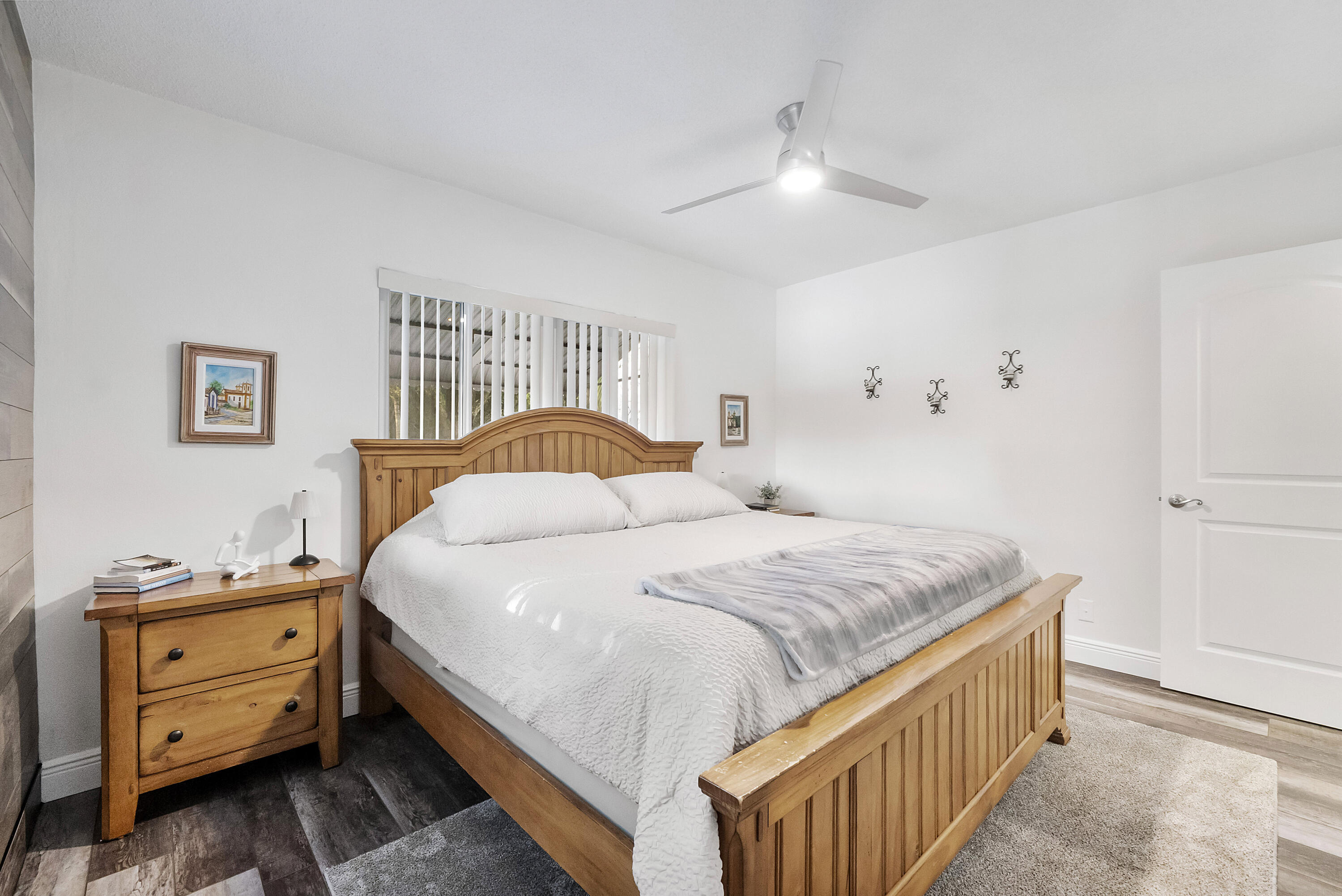 OAKLAND HILLS 1ST SEC - Residential