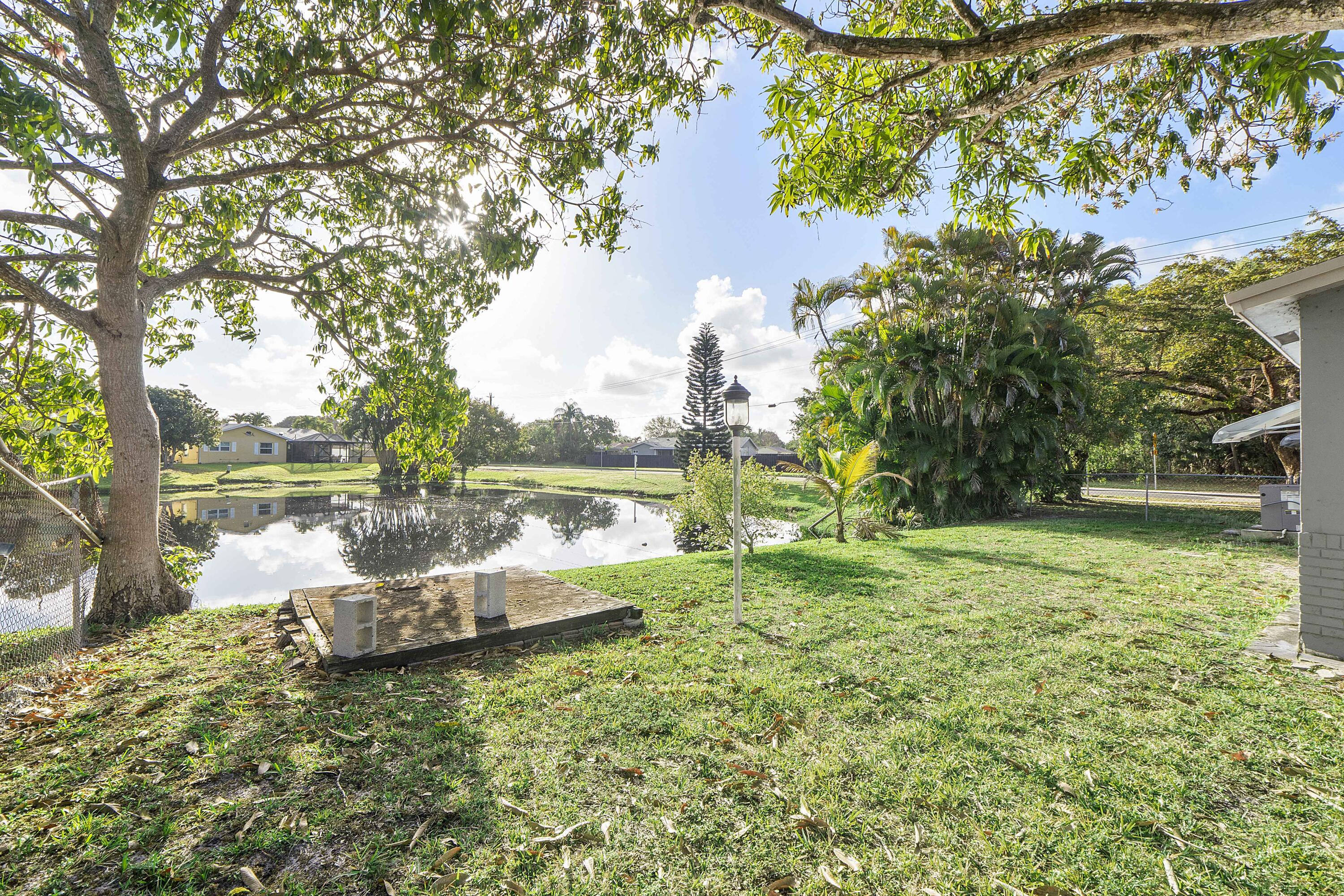 OAKLAND HILLS 1ST SEC - Residential