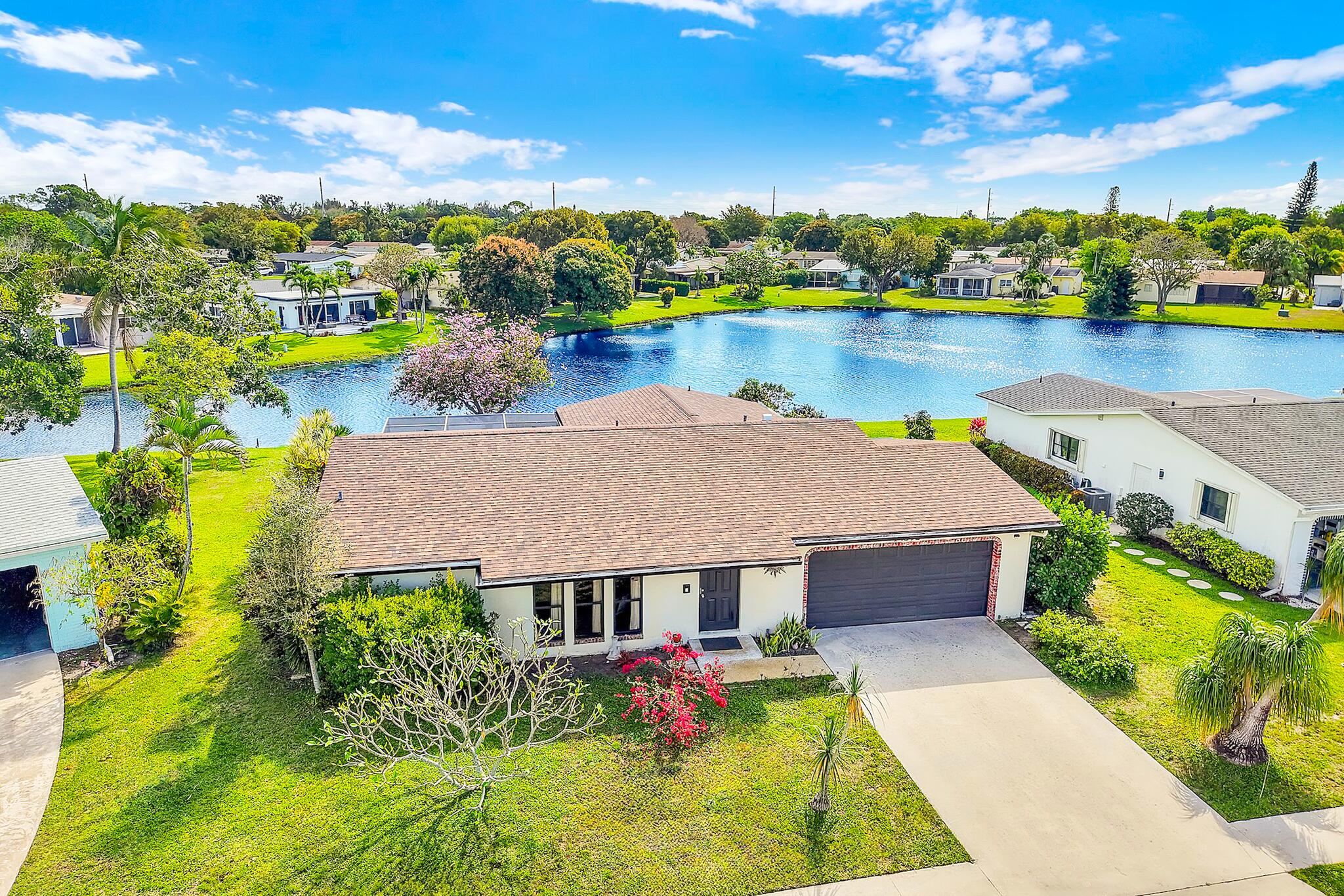 COCO WOOD LAKES SEC 1 - Residential