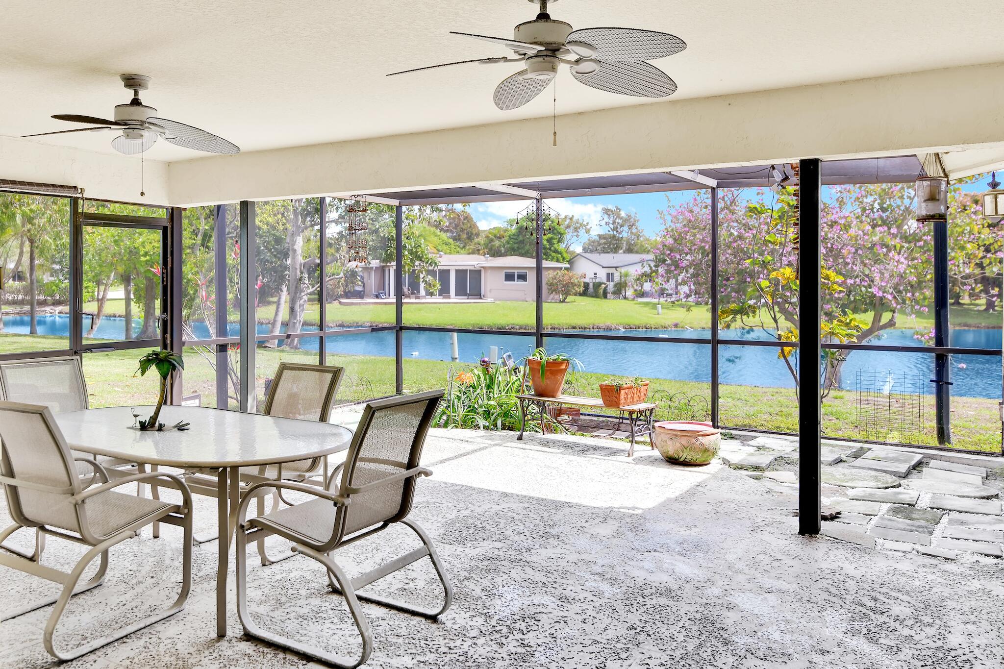 COCO WOOD LAKES SEC 1 - Residential