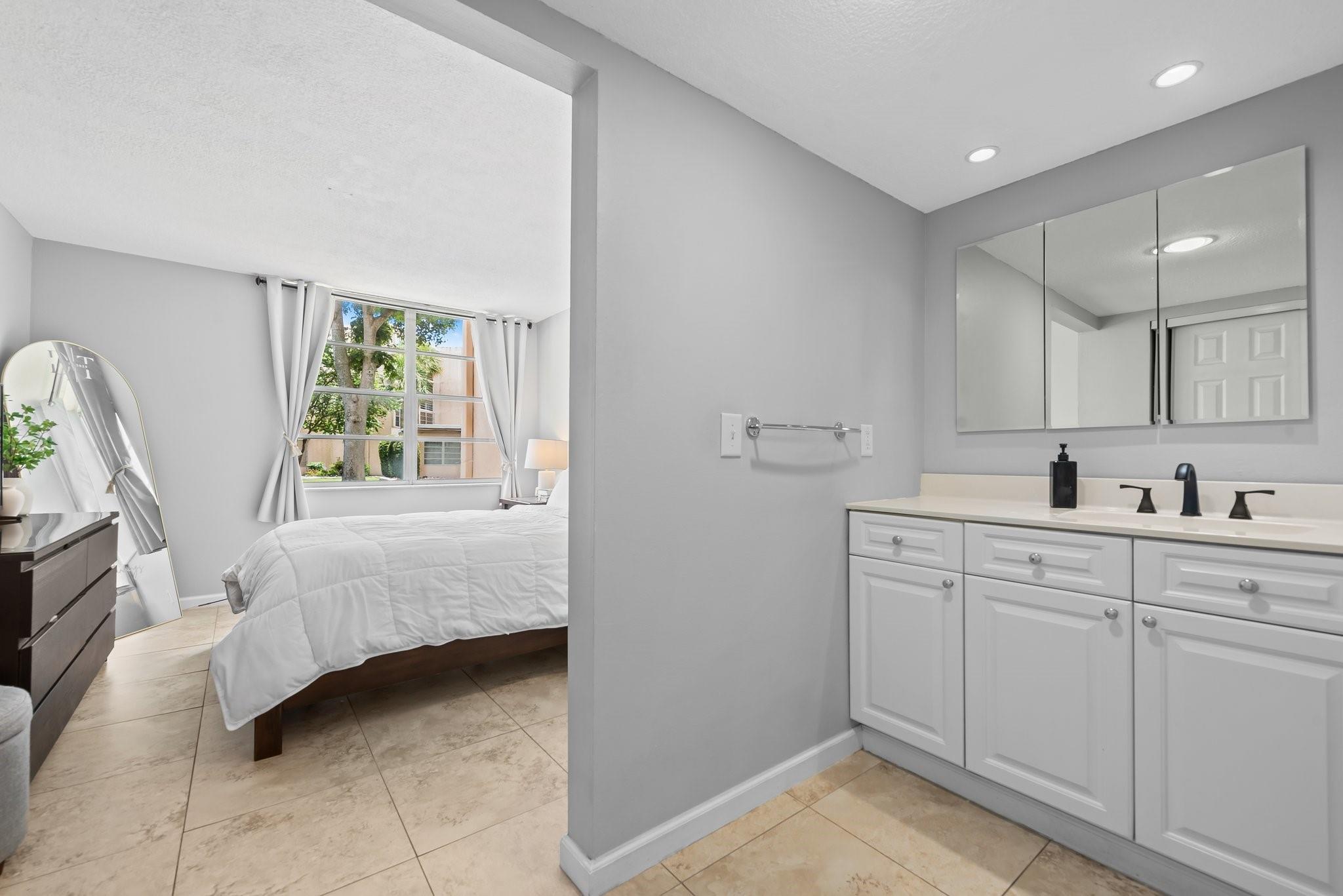 9481 Evergreen Pl 107