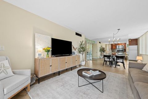 9481 Evergreen Pl 107 Davie FL 33324