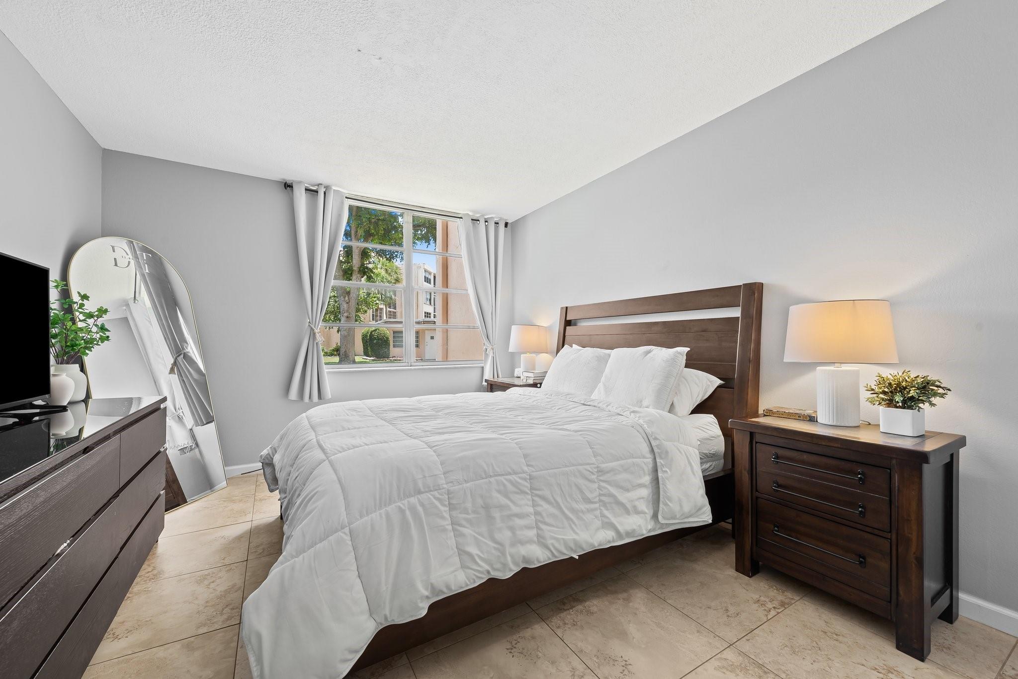 9481 Evergreen Pl 107