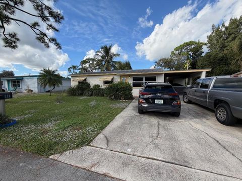813 Burch Drive West Palm Beach FL 33415