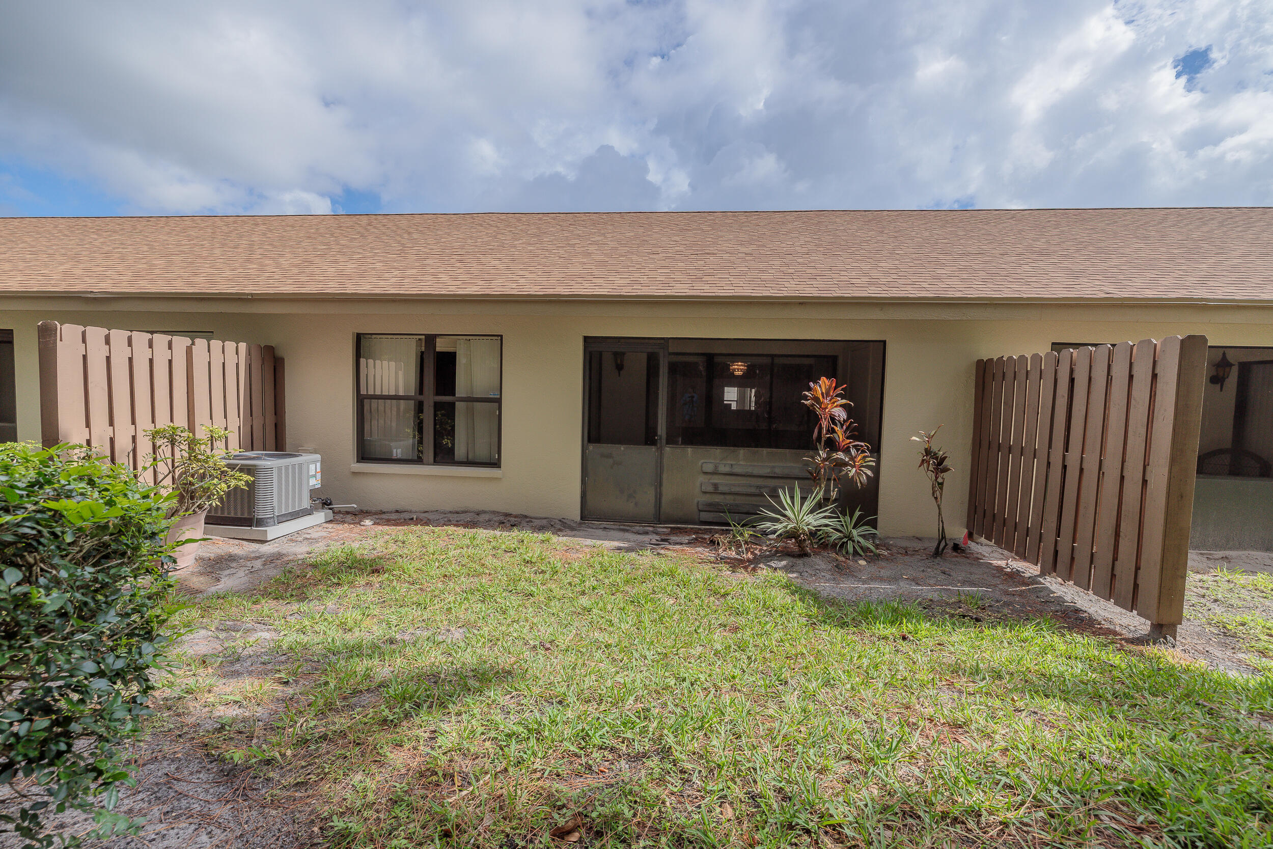 PINE RIDGE AT MARTIN DOWNS CONDO - Residential