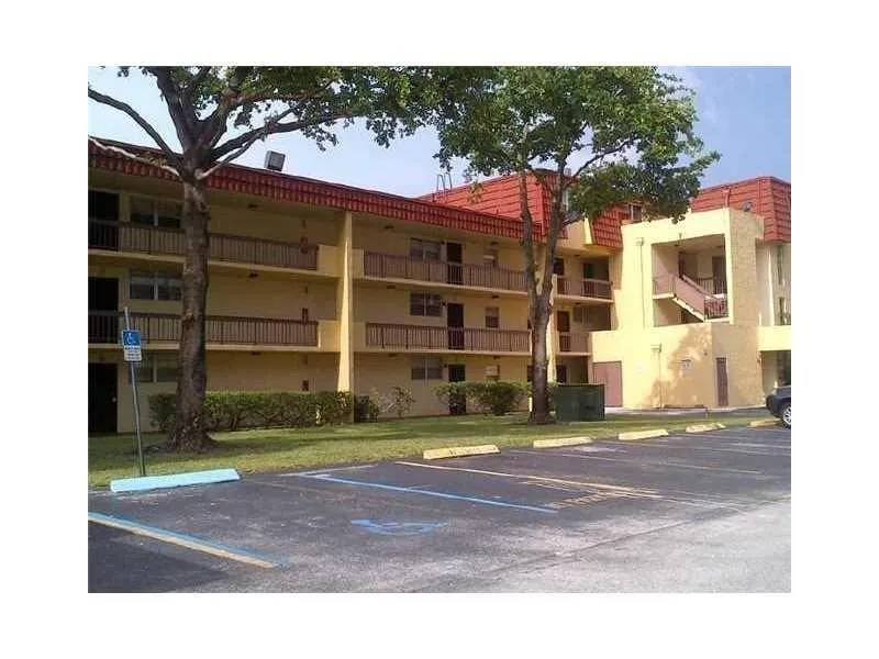 3285 Foxcroft Rd Unit E101