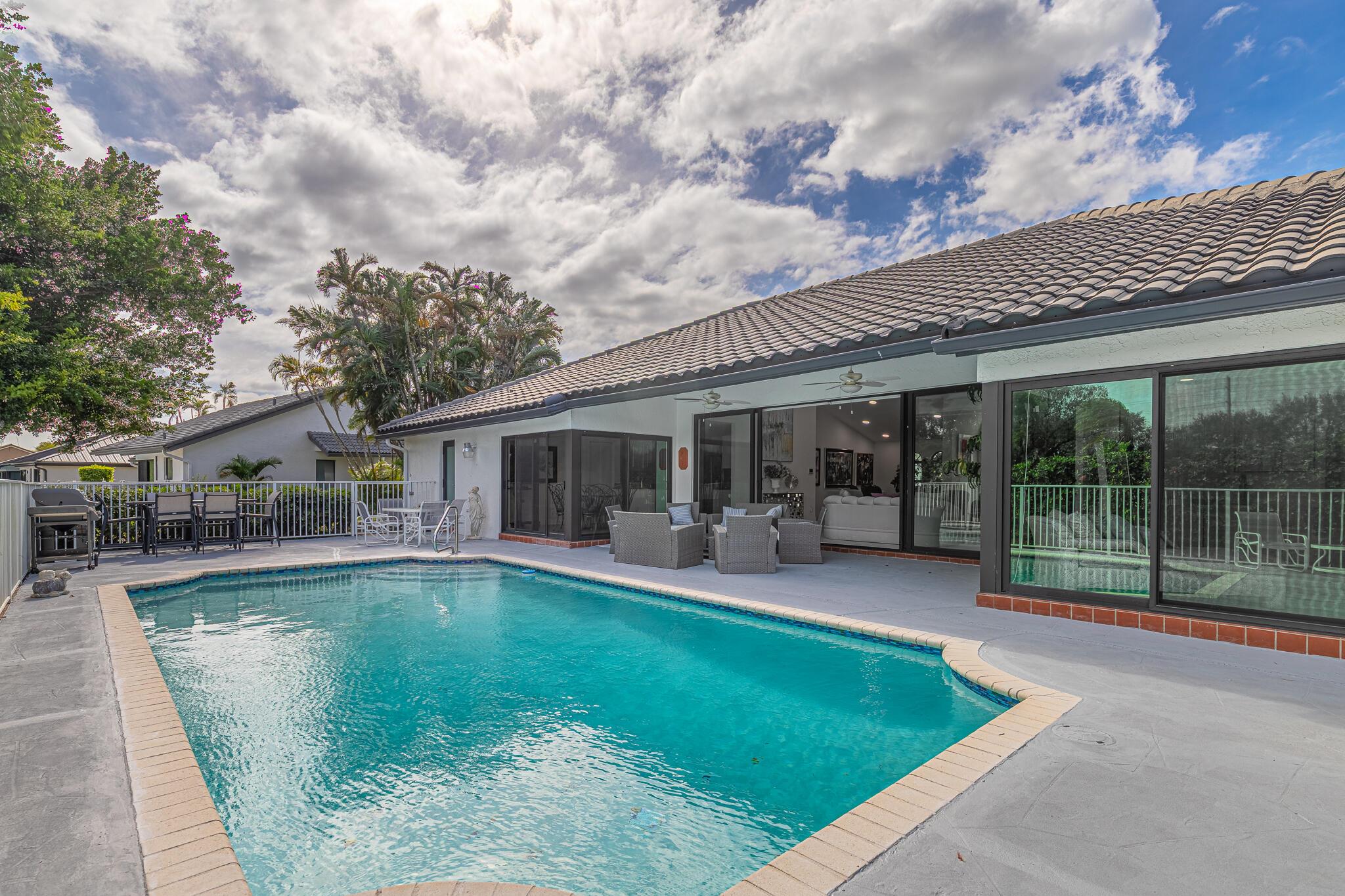 BOCA WOODS COUNTRY CLUB 9 - Residential