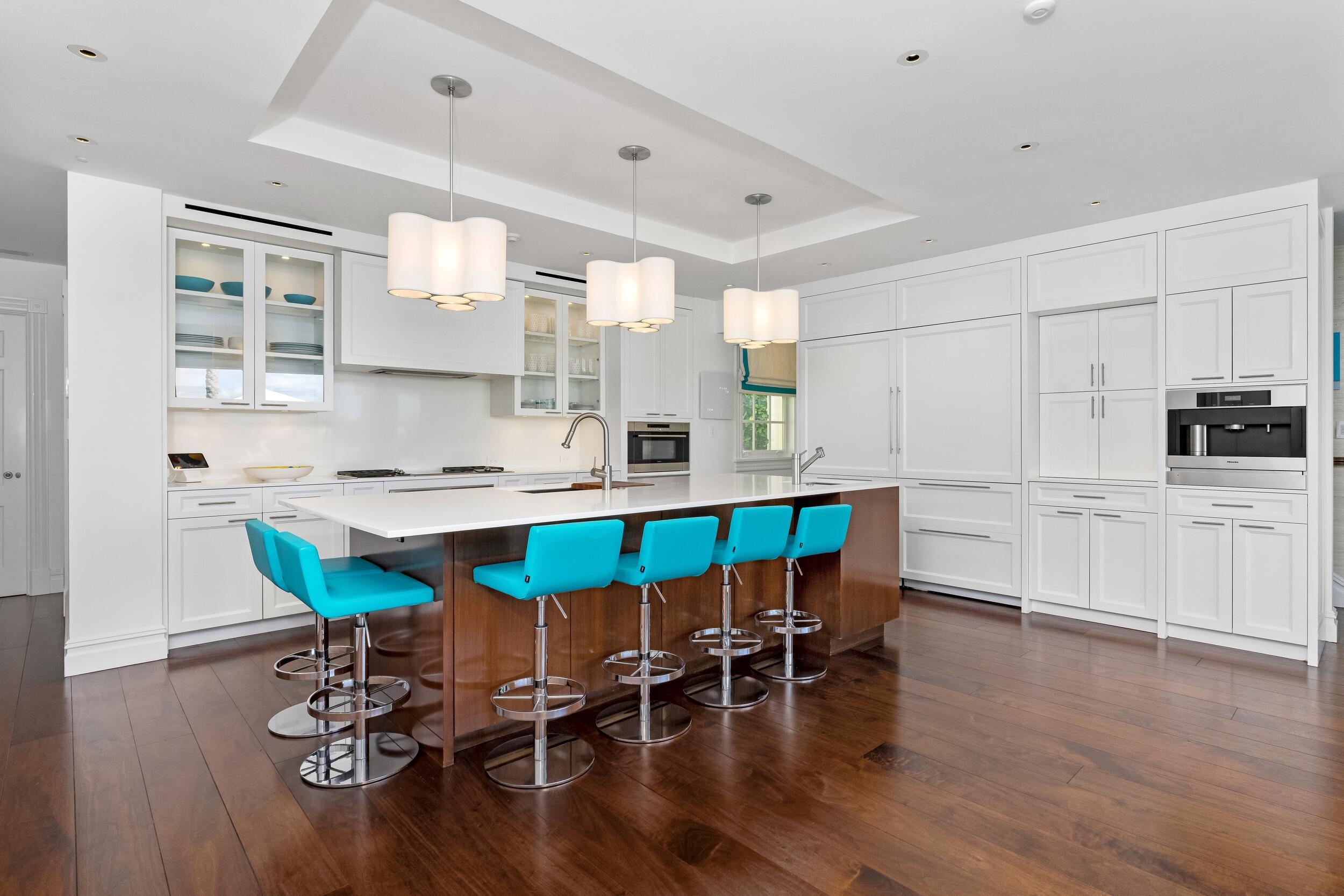 EVERGLADES ISLAND IN - Residential