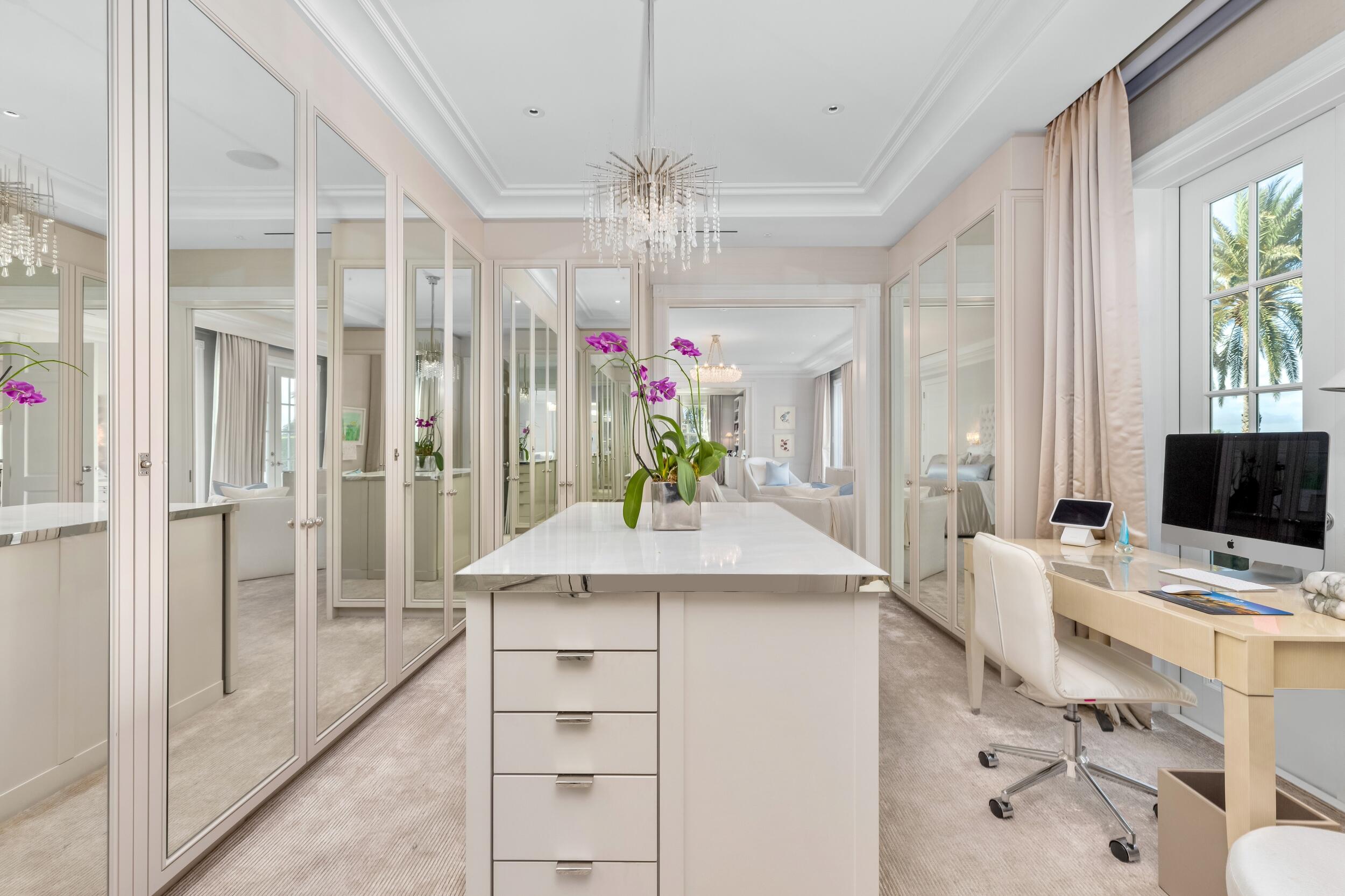 EVERGLADES ISLAND IN - Residential