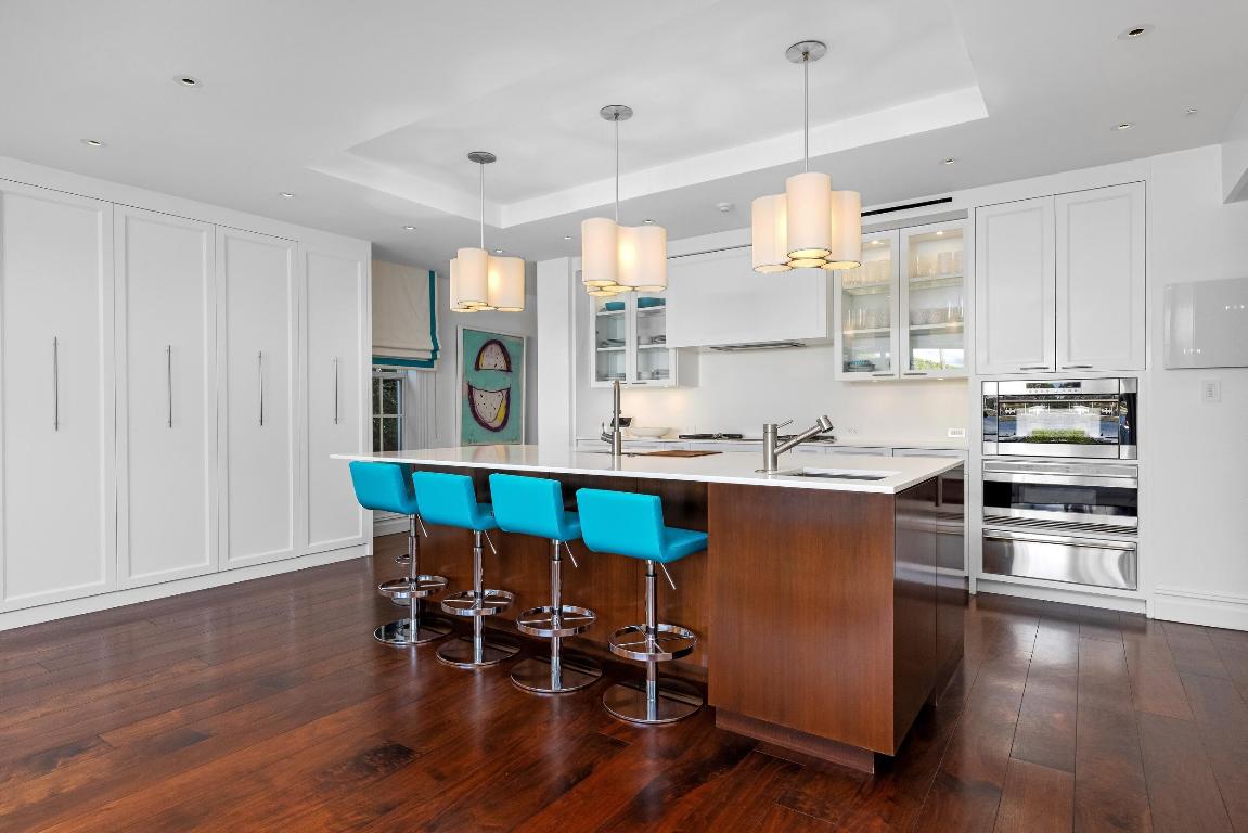 EVERGLADES ISLAND IN - Residential