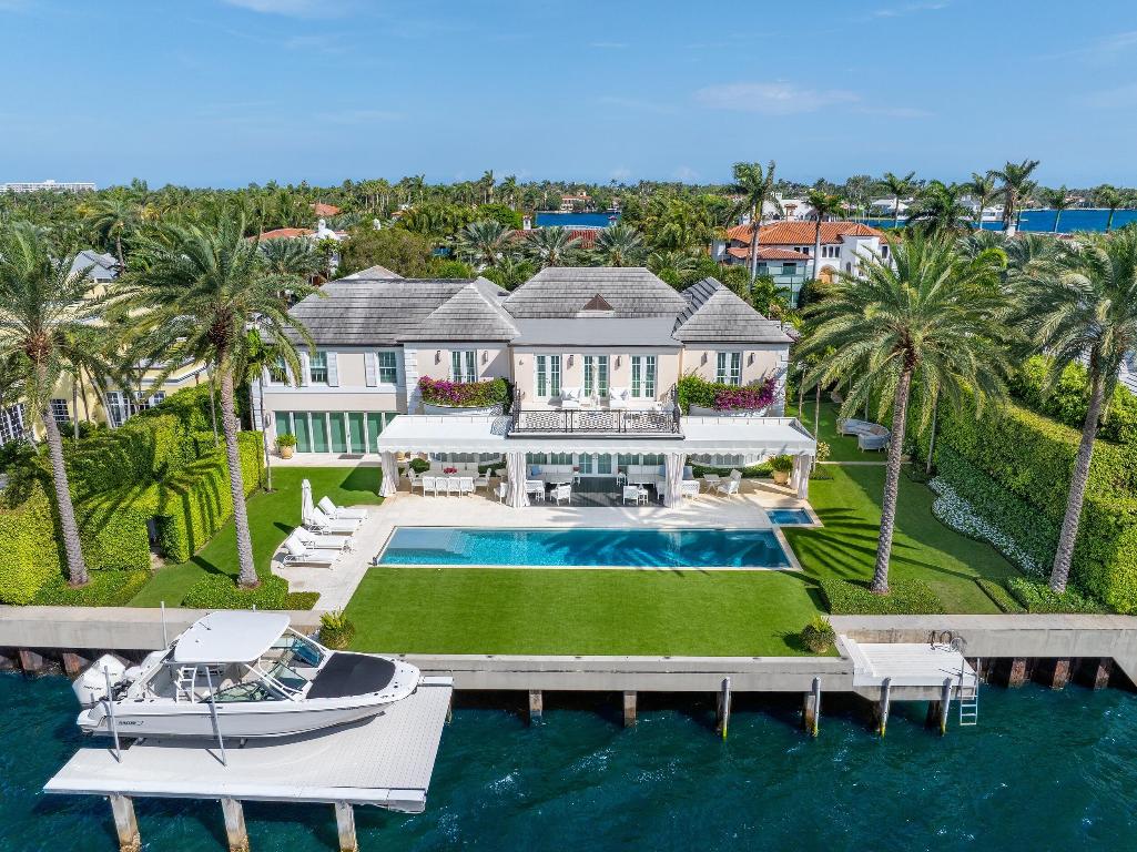 EVERGLADES ISLAND IN - Residential