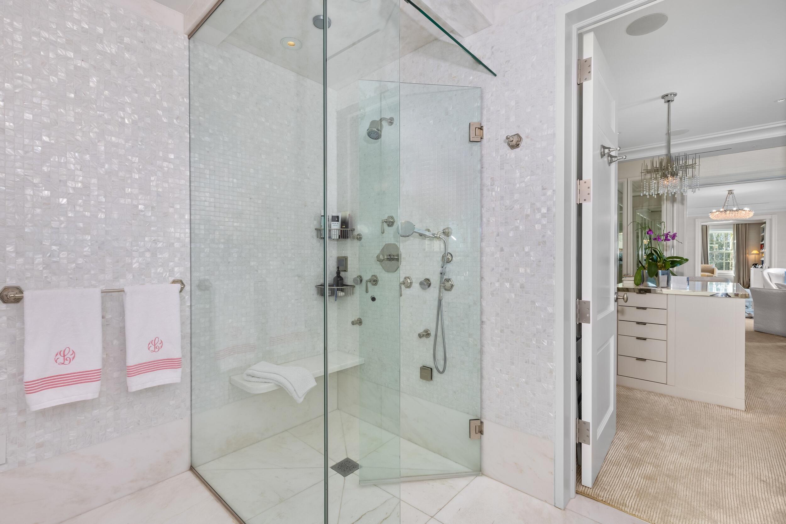 EVERGLADES ISLAND IN - Residential