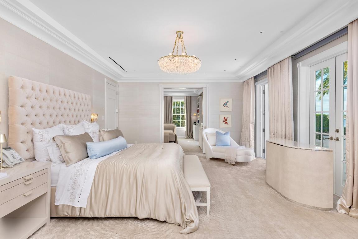 EVERGLADES ISLAND IN - Residential