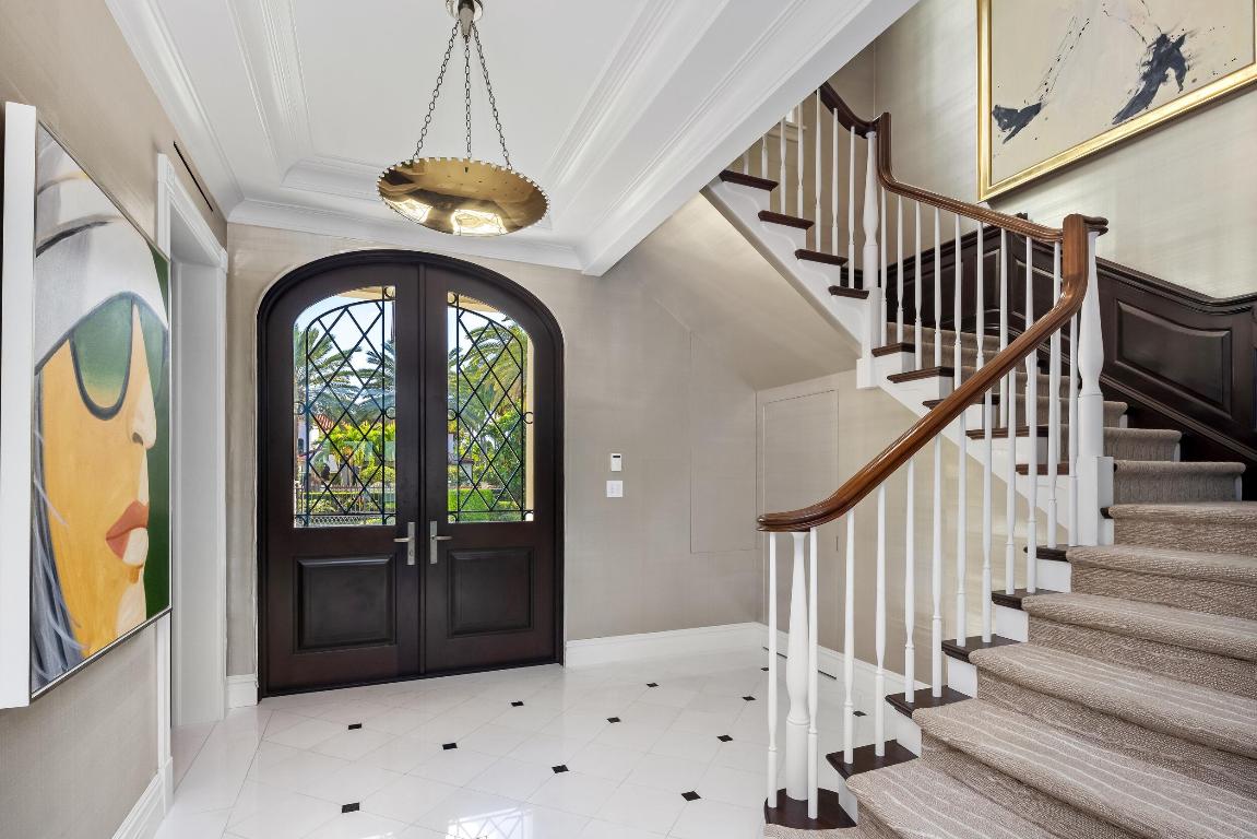 EVERGLADES ISLAND IN - Residential