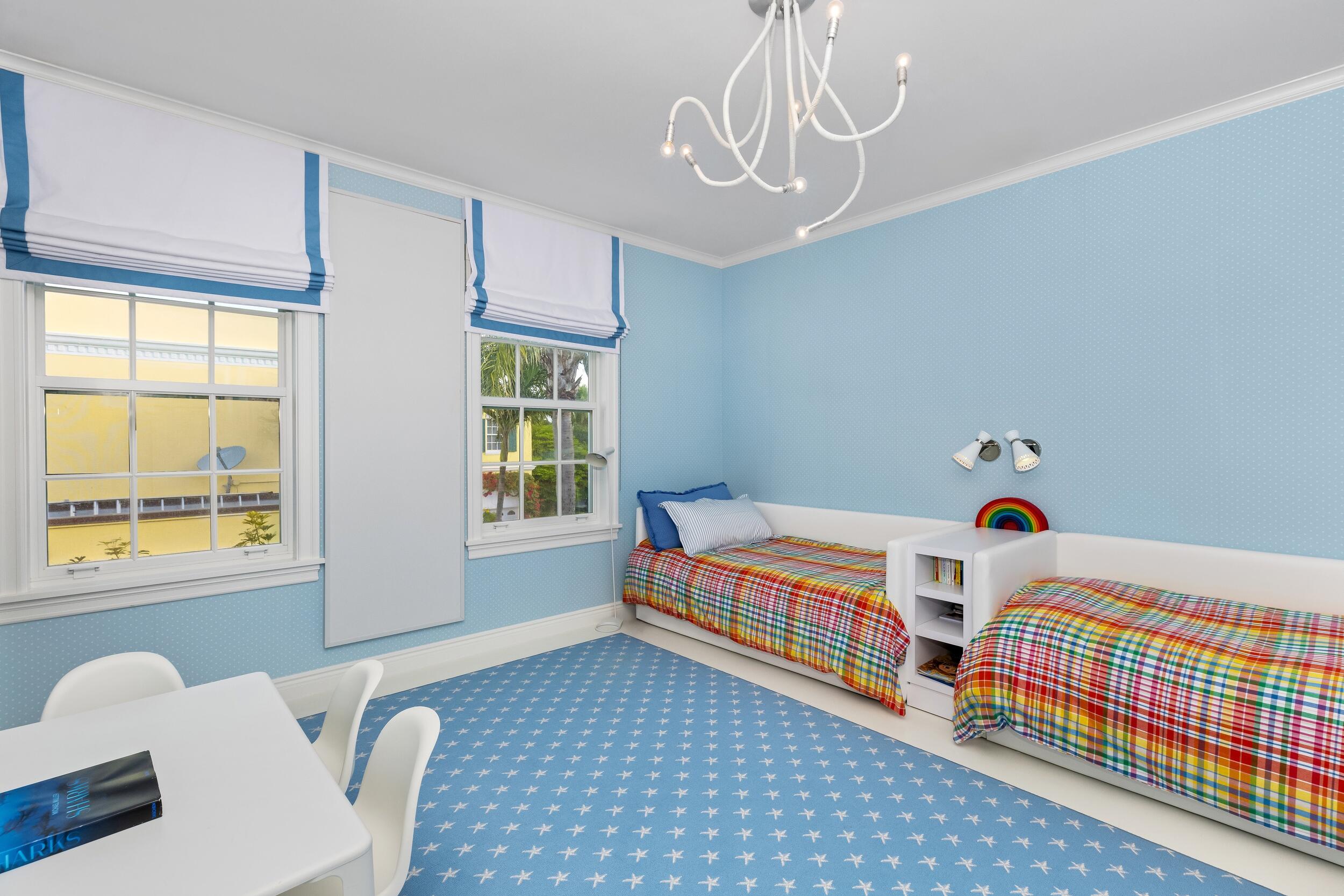 EVERGLADES ISLAND IN - Residential