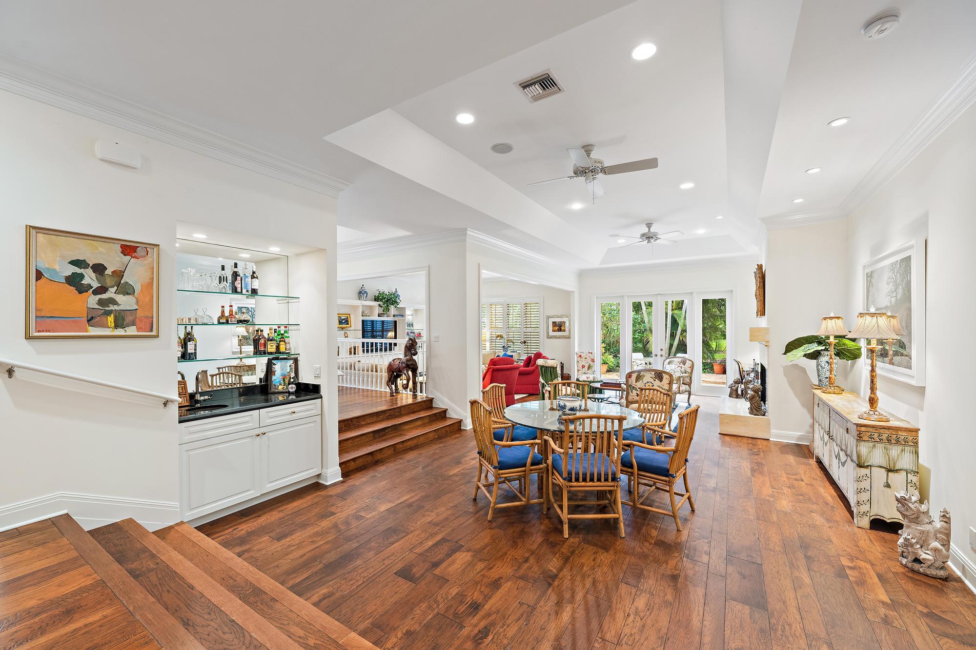 PRESTWICK VILLAS - Residential