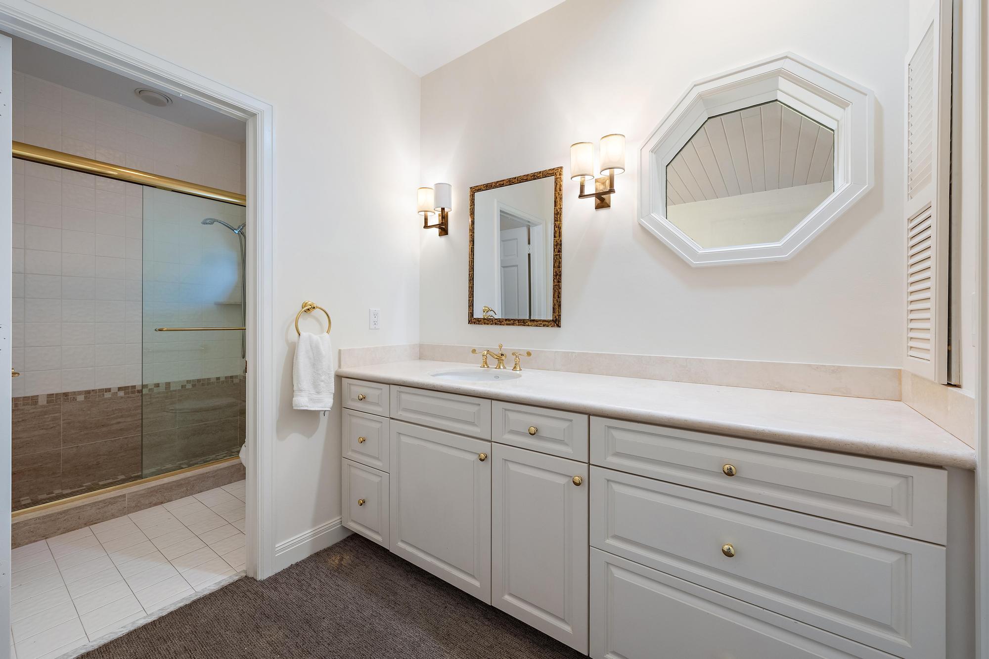 PRESTWICK VILLAS - Residential