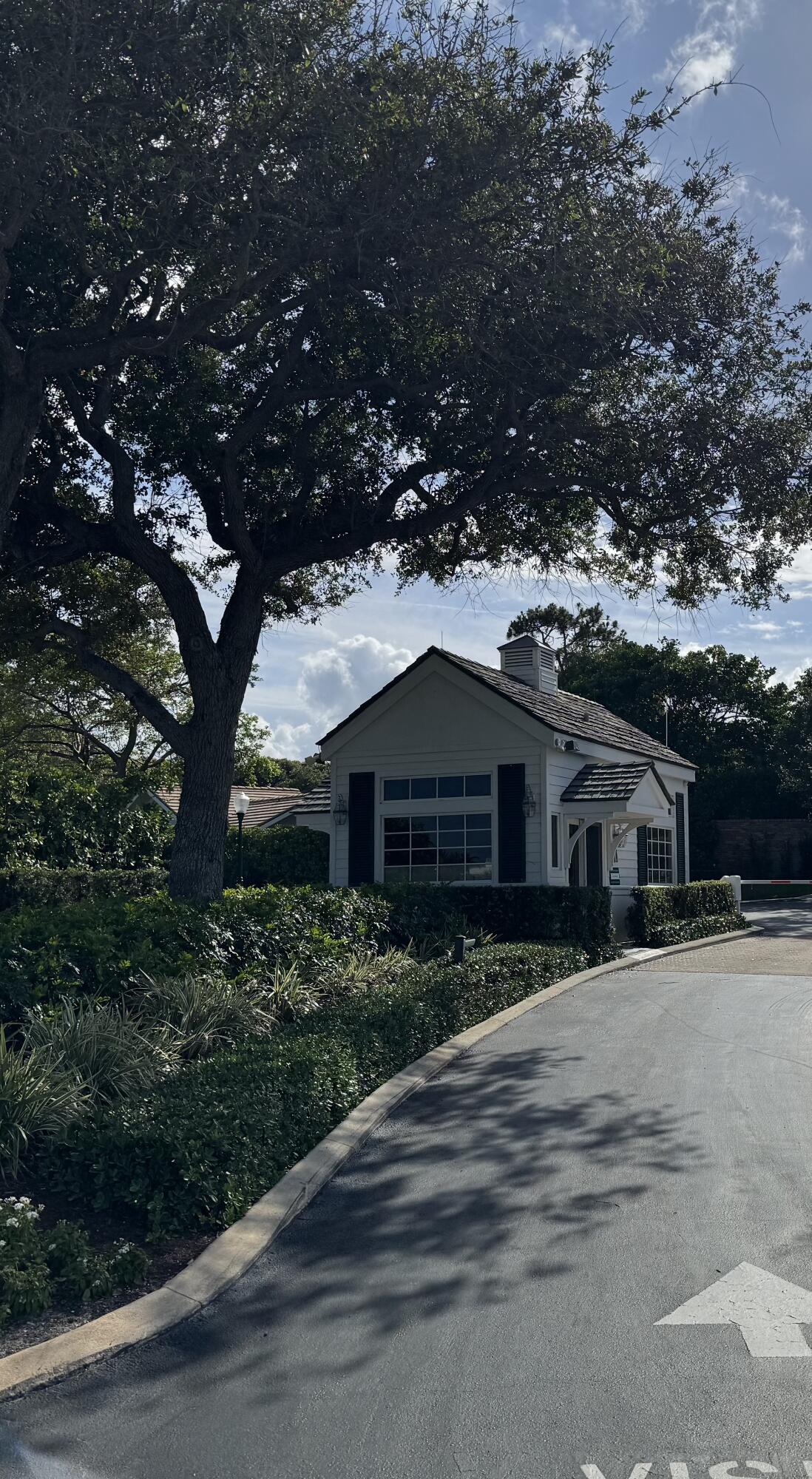 PRESTWICK VILLAS - Residential