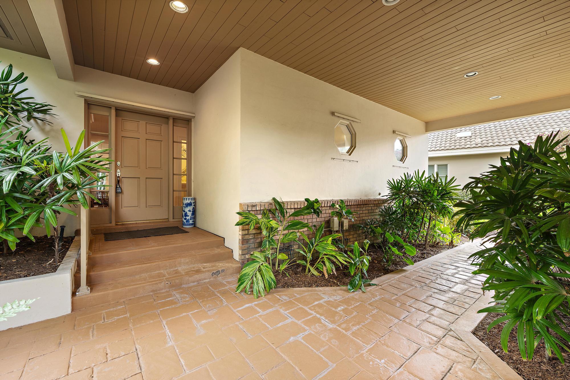 PRESTWICK VILLAS - Residential