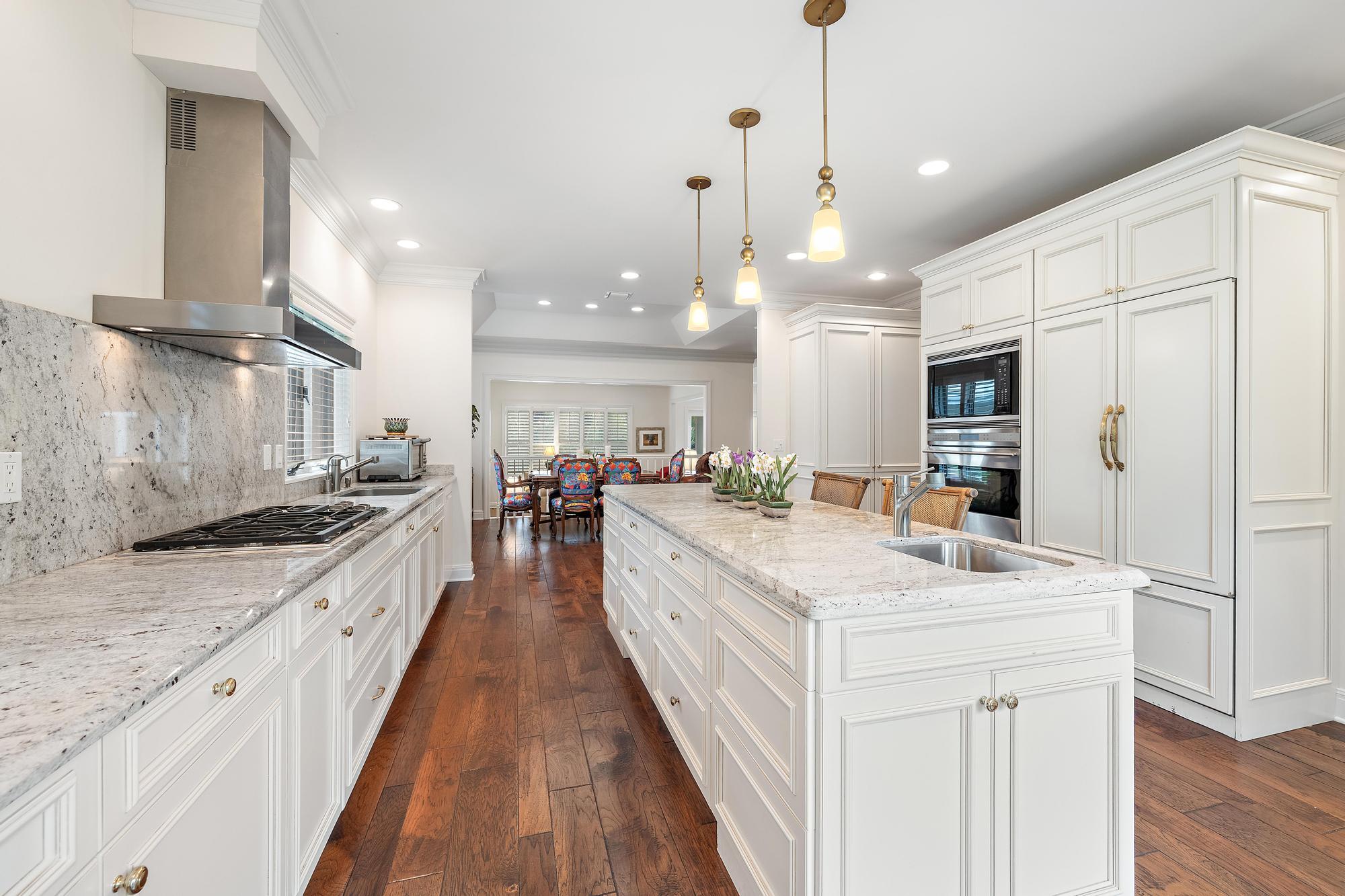 PRESTWICK VILLAS - Residential