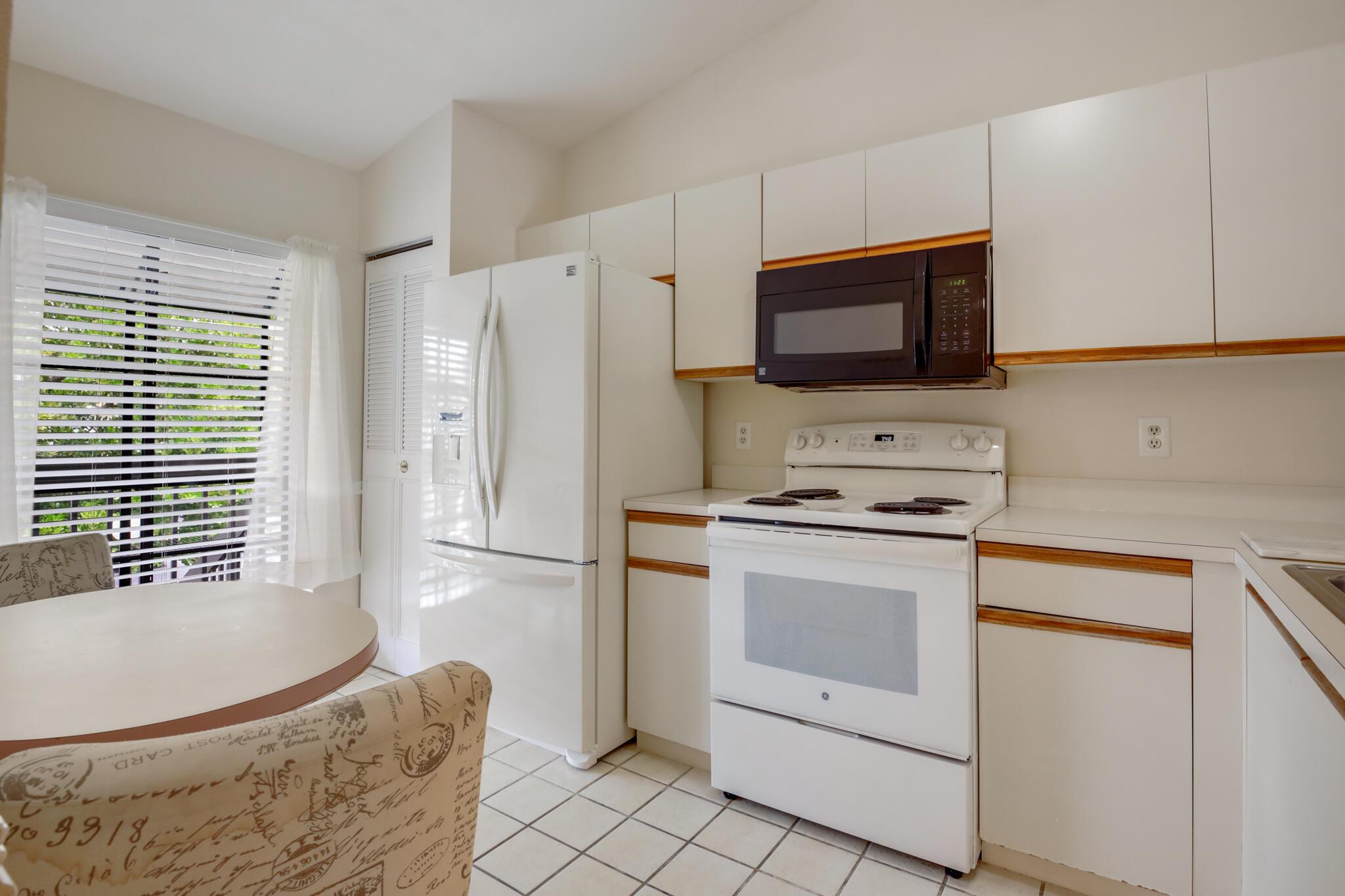 3340 Lucerne Park Drive 3340
