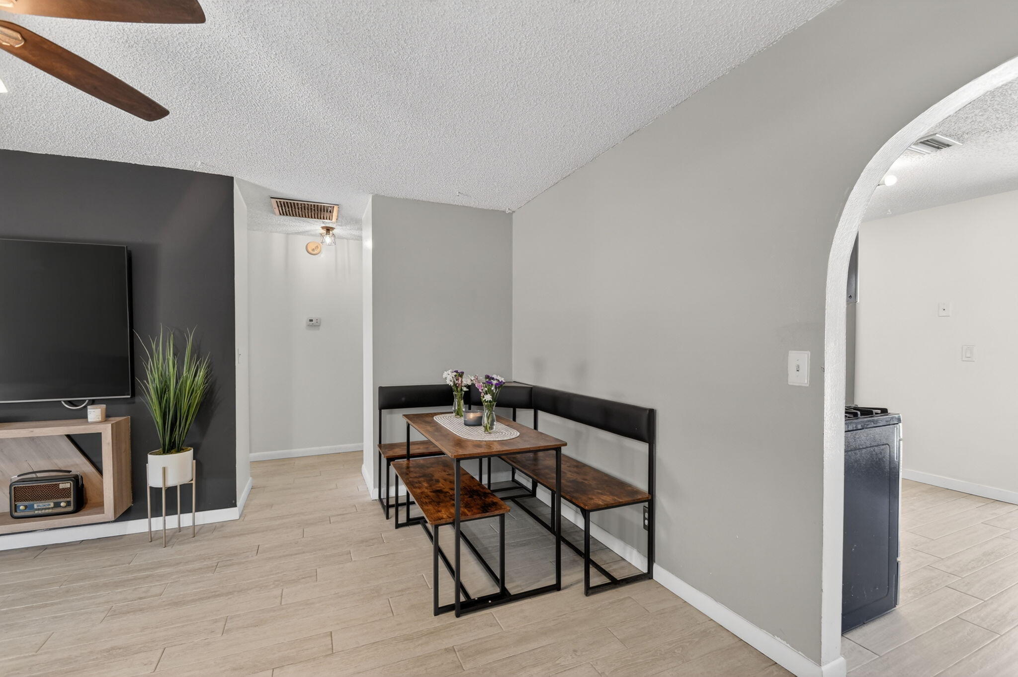 CONCEPT HOMES OF LANTANA 2 - Residential