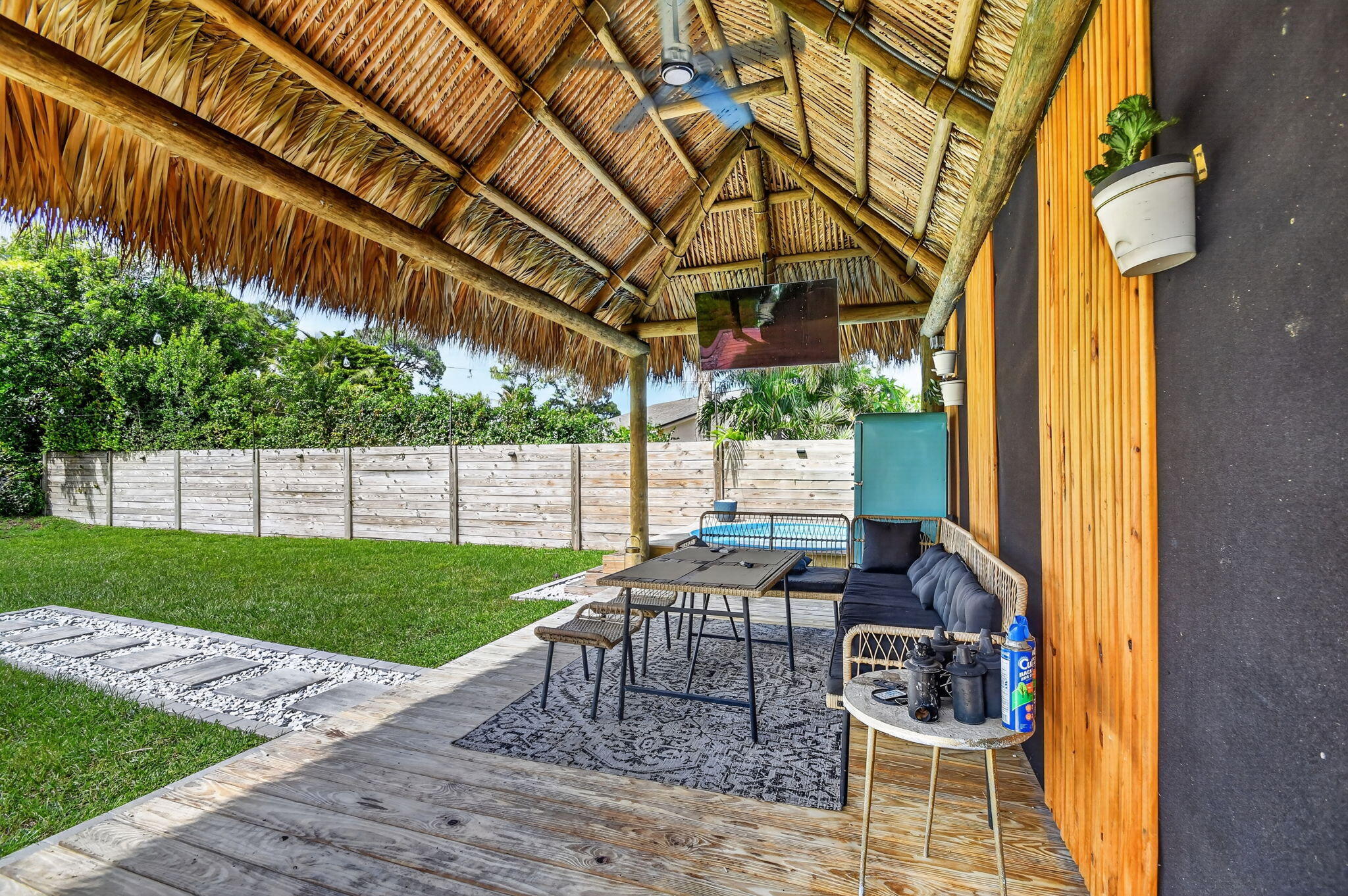 CONCEPT HOMES OF LANTANA 2 - Residential