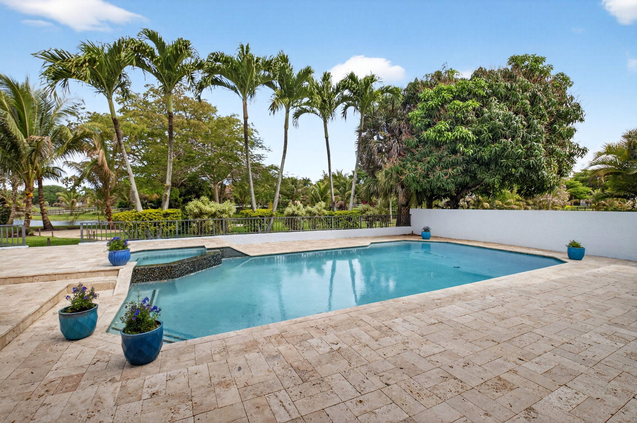 RIO POCO - Residential Lease