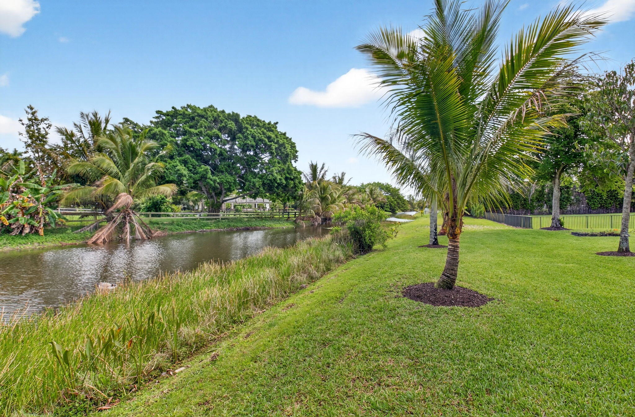 RIO POCO - Residential Lease