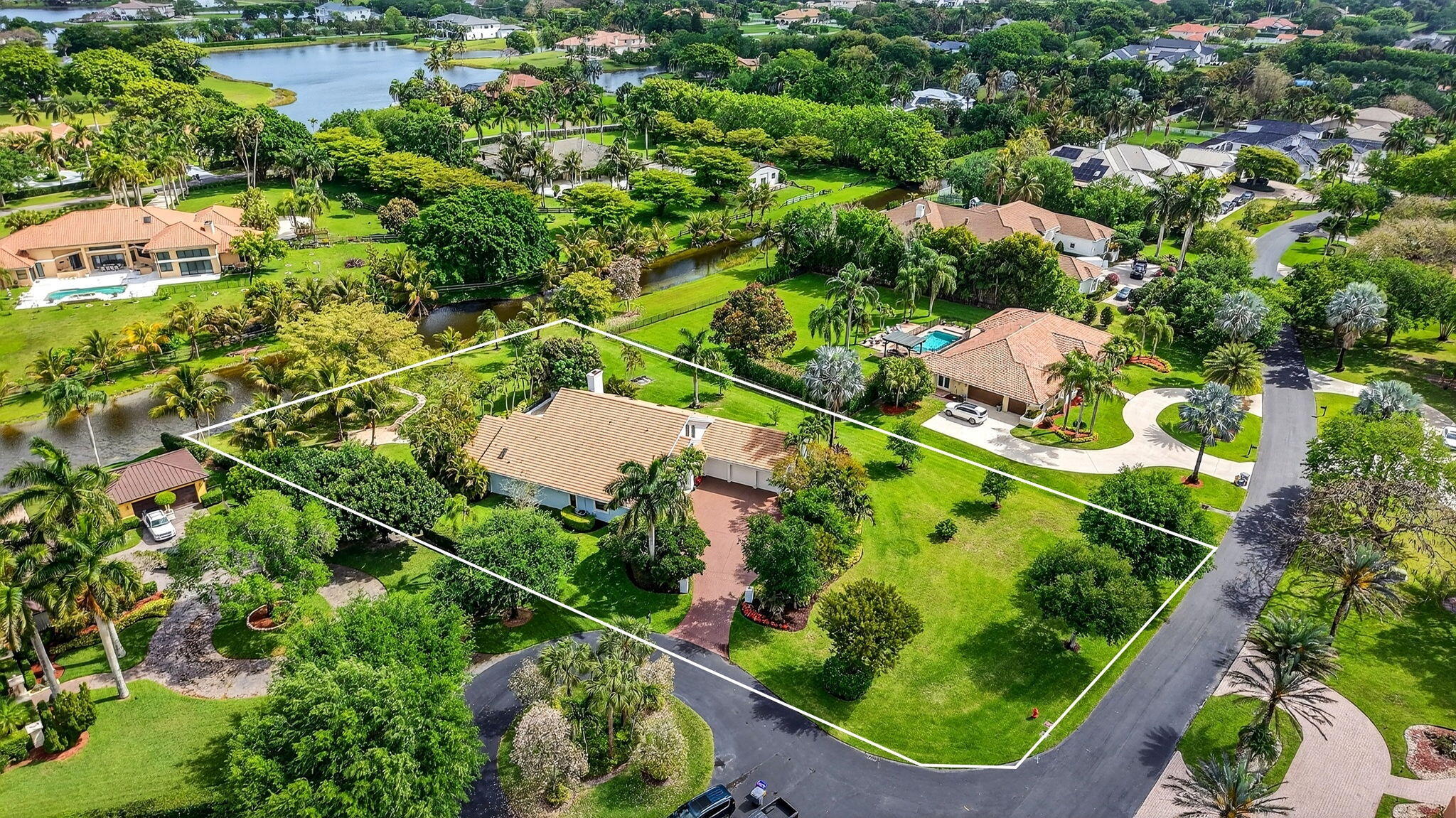 RIO POCO - Residential Lease