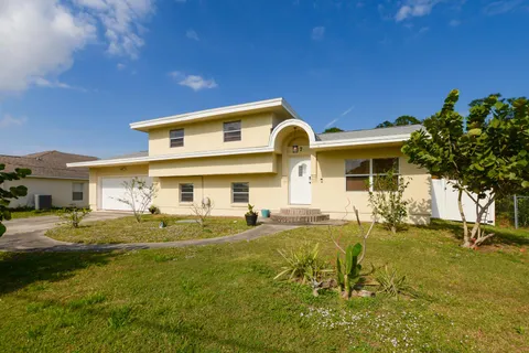 517 NW Floresta Drive, Port St Lucie, FL 34983 - MLS#: R11062627