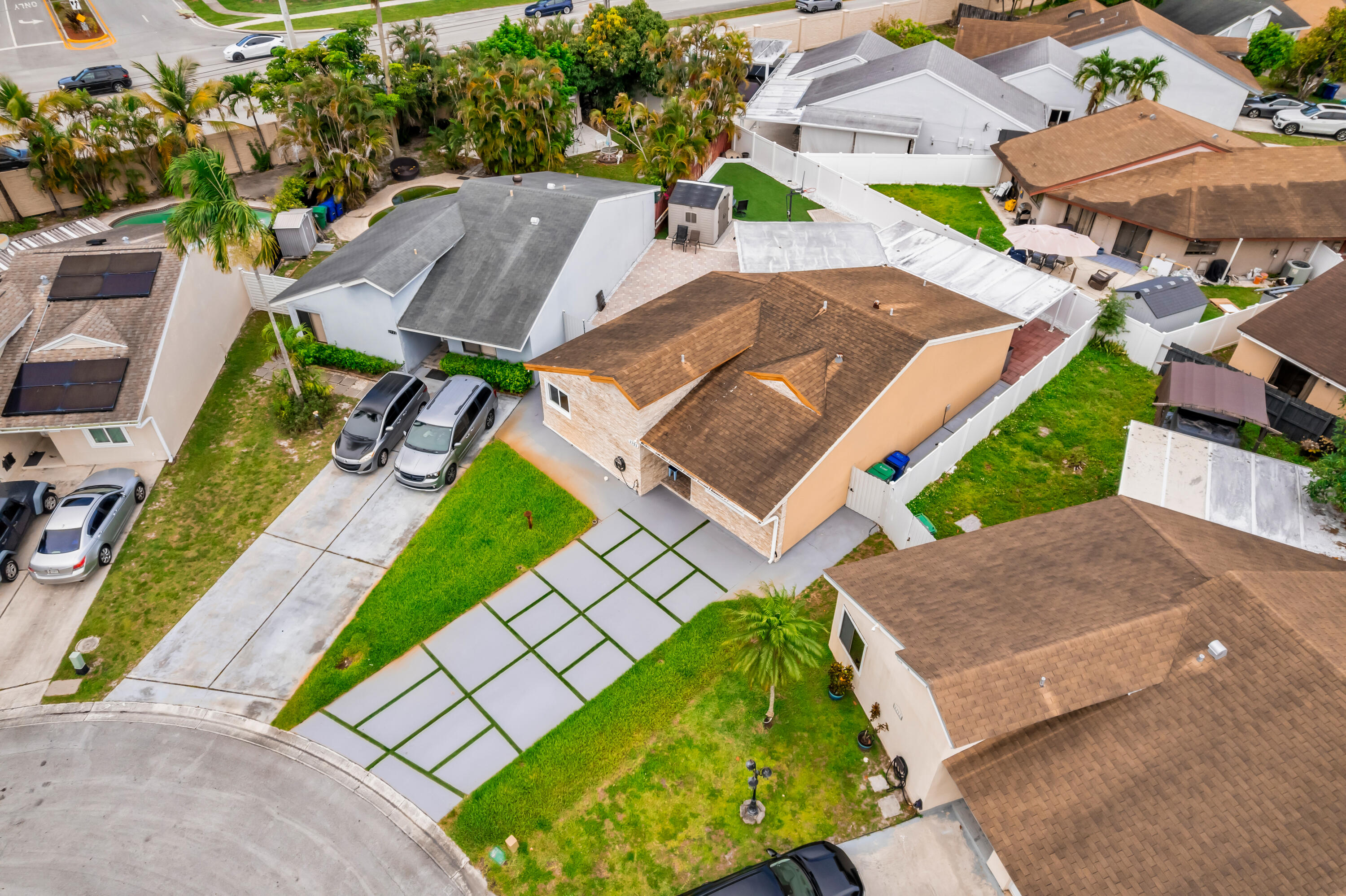 1721 SW 87th Terrace